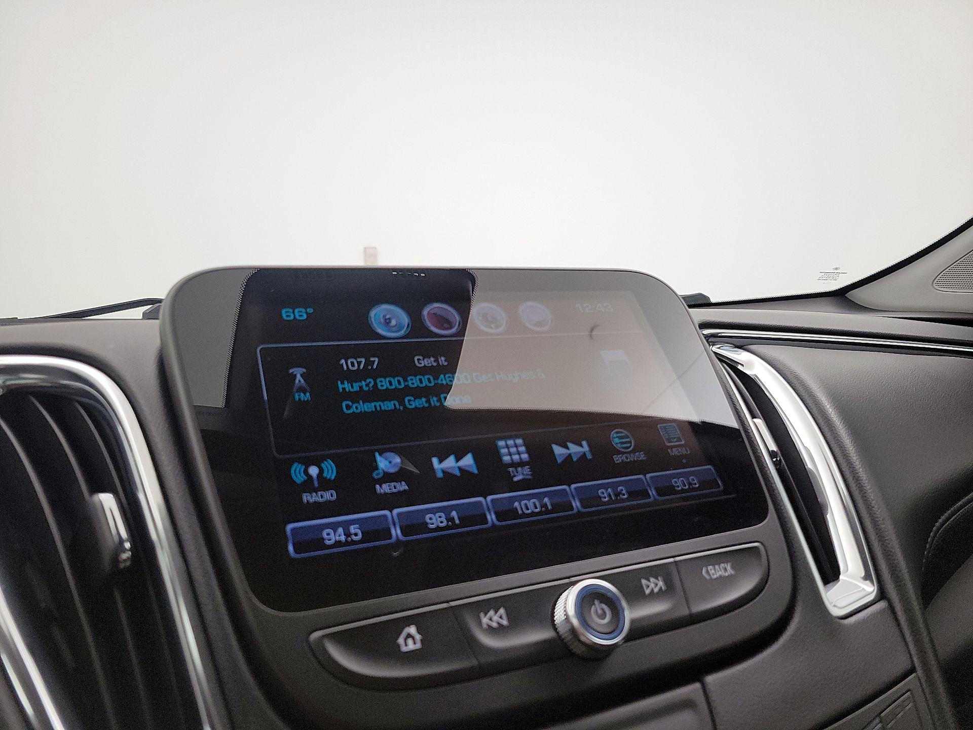 Thumbnail: 2016 Chevrolet Malibu - 13