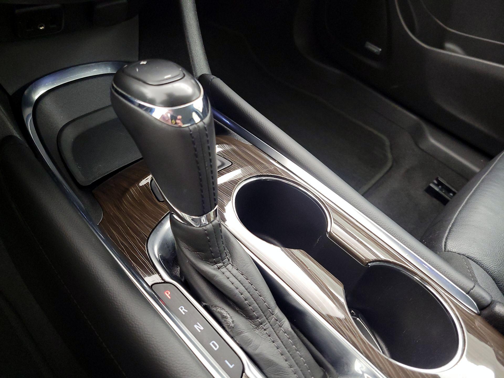 Thumbnail: 2016 Chevrolet Malibu - 15