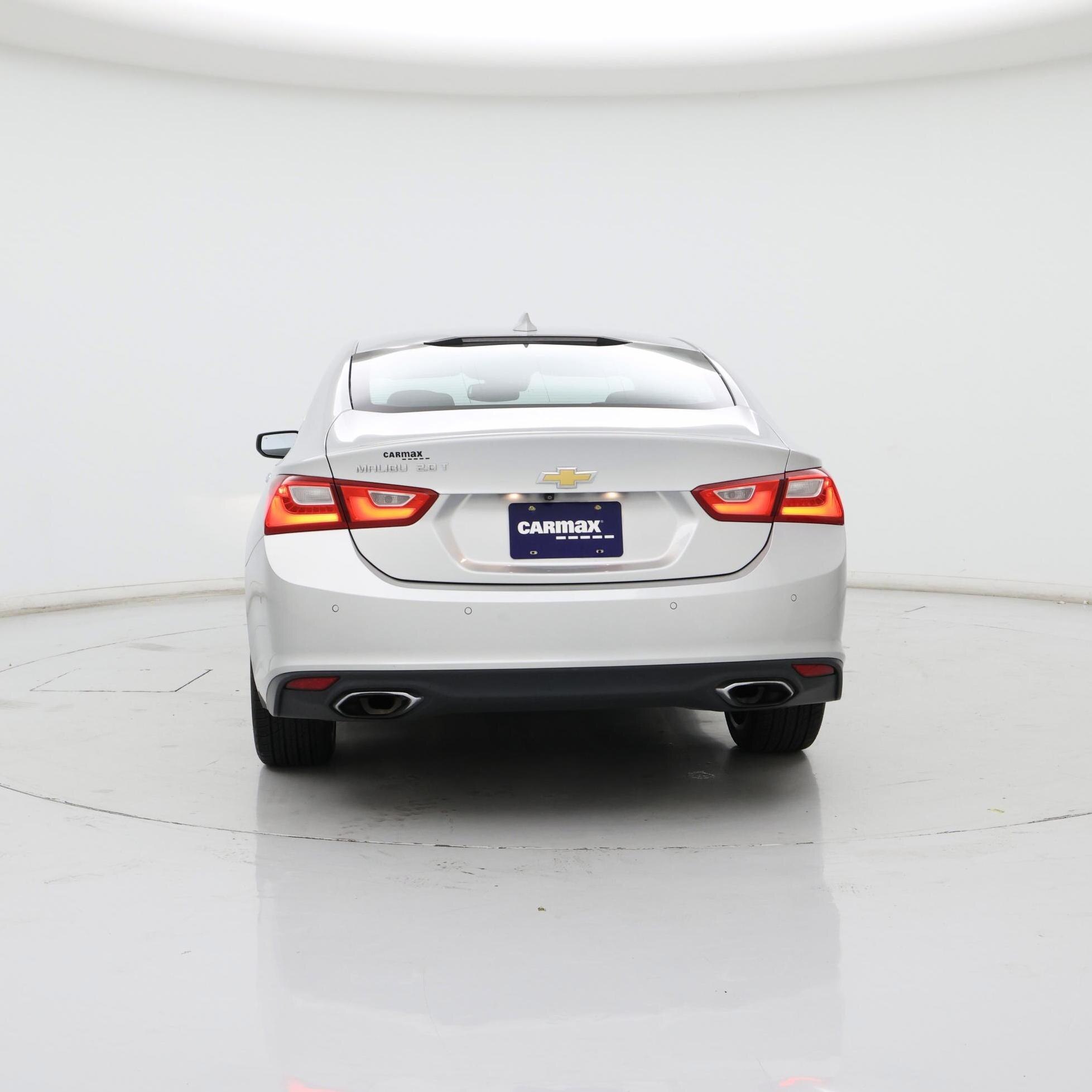 Thumbnail: 2016 Chevrolet Malibu - 6