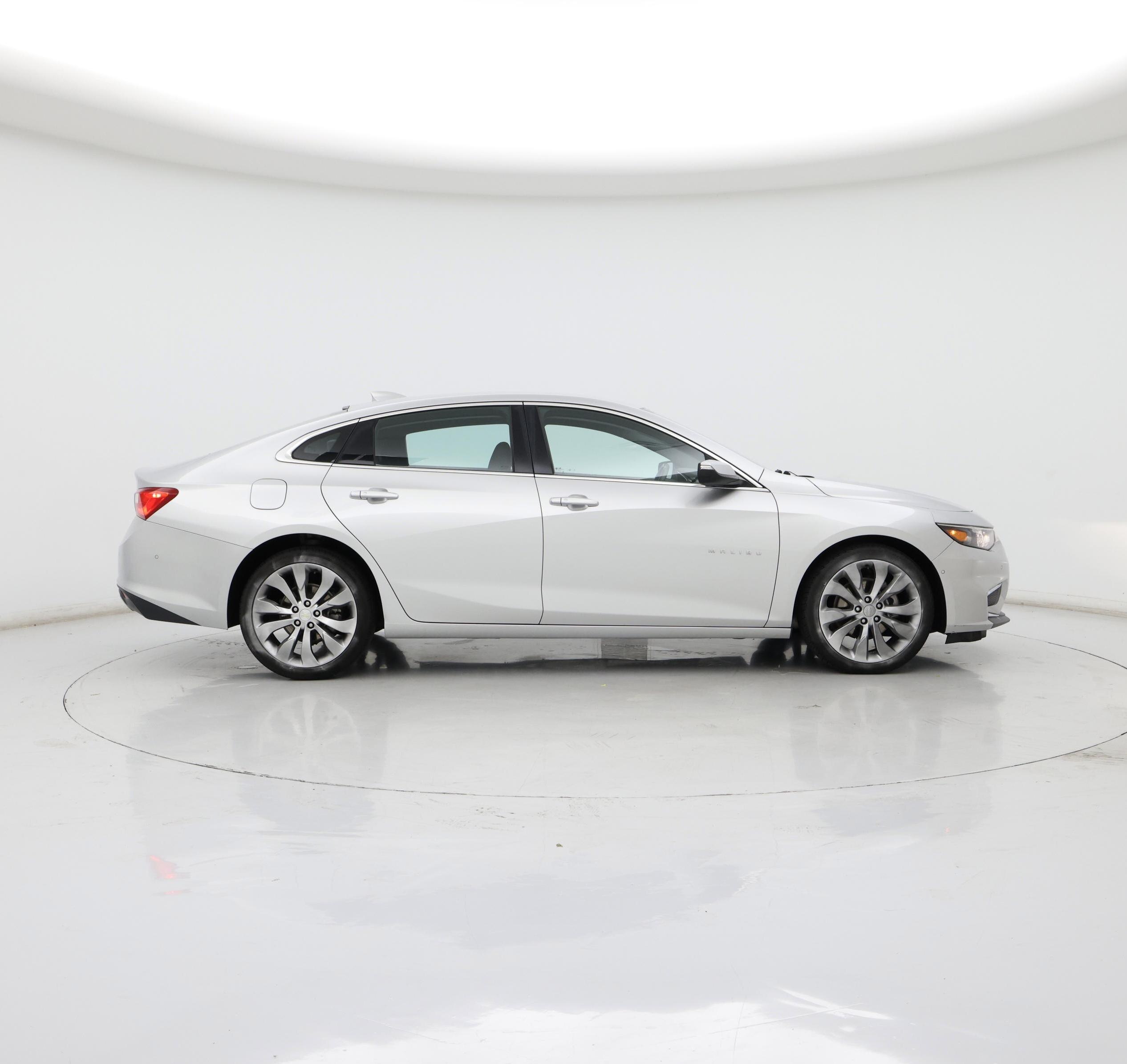 Thumbnail: 2016 Chevrolet Malibu - 7