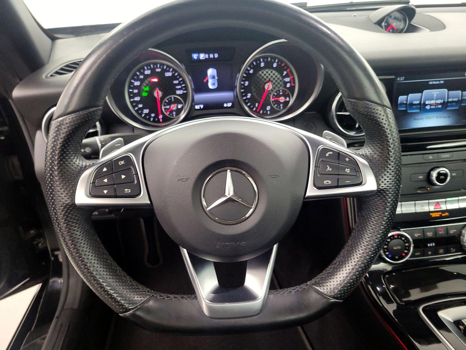Thumbnail: 2017 Mercedes-Benz SLC - 10