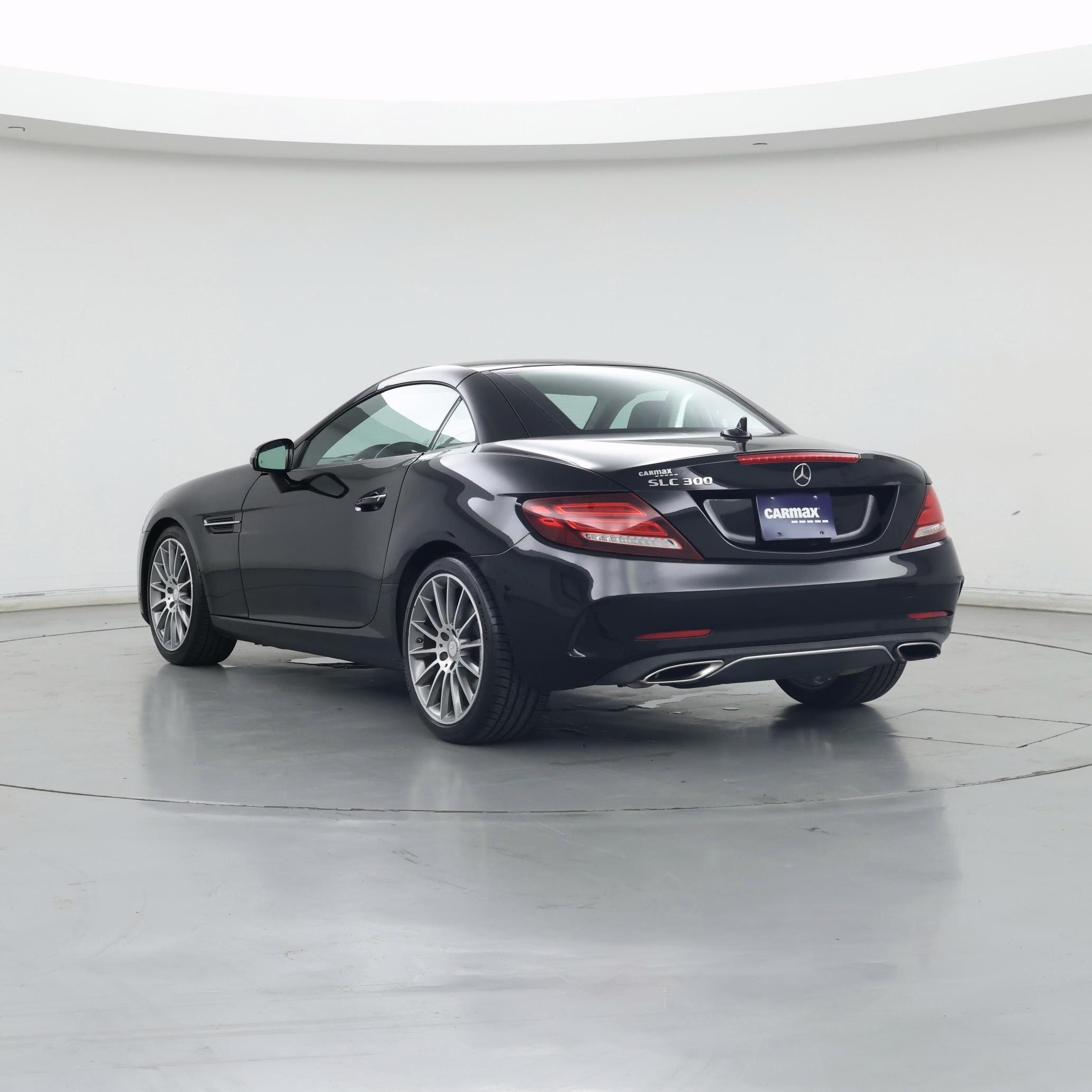 Thumbnail: 2017 Mercedes-Benz SLC - 2
