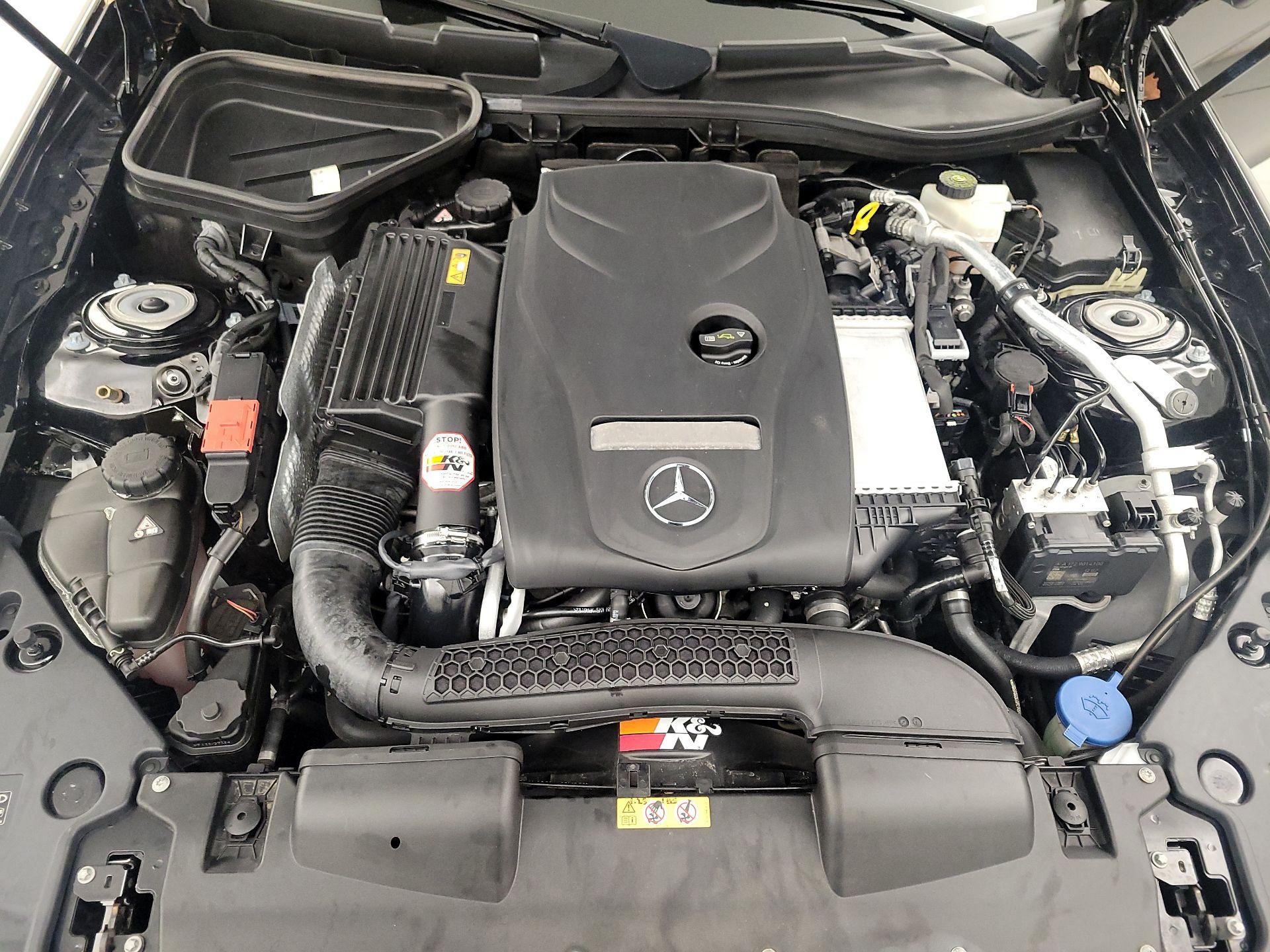 Thumbnail: 2017 Mercedes-Benz SLC - 20