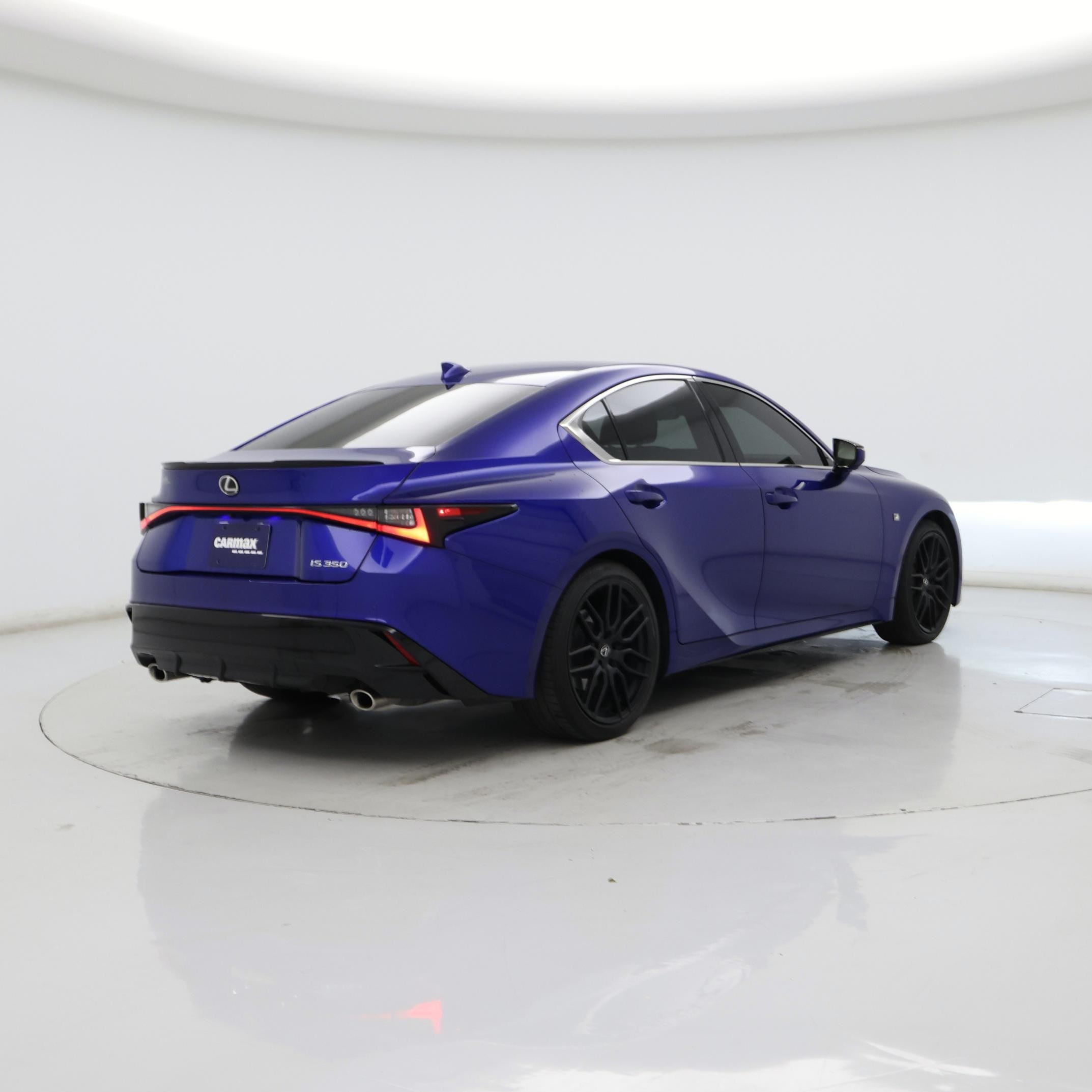 Thumbnail: 2023 Lexus IS - 8