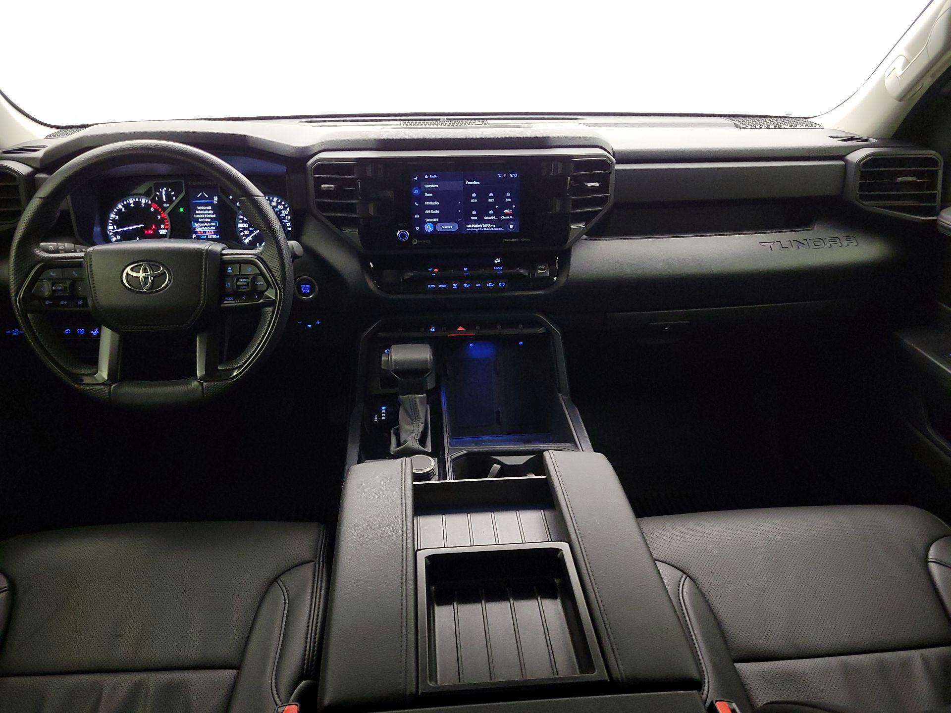 Thumbnail: 2024 Toyota Tundra - 9