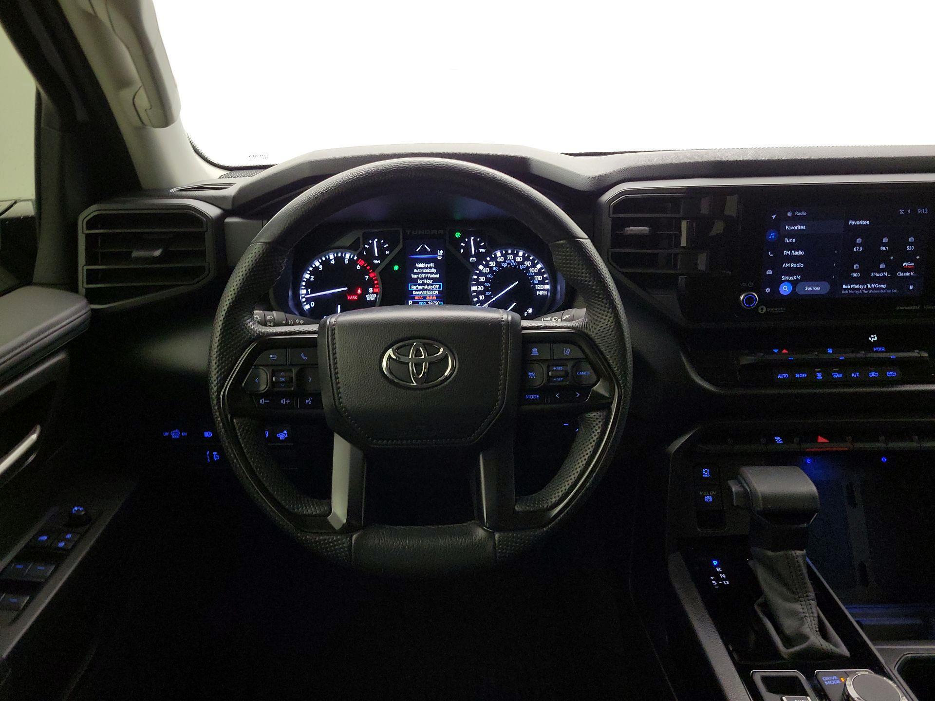 Thumbnail: 2024 Toyota Tundra - 10