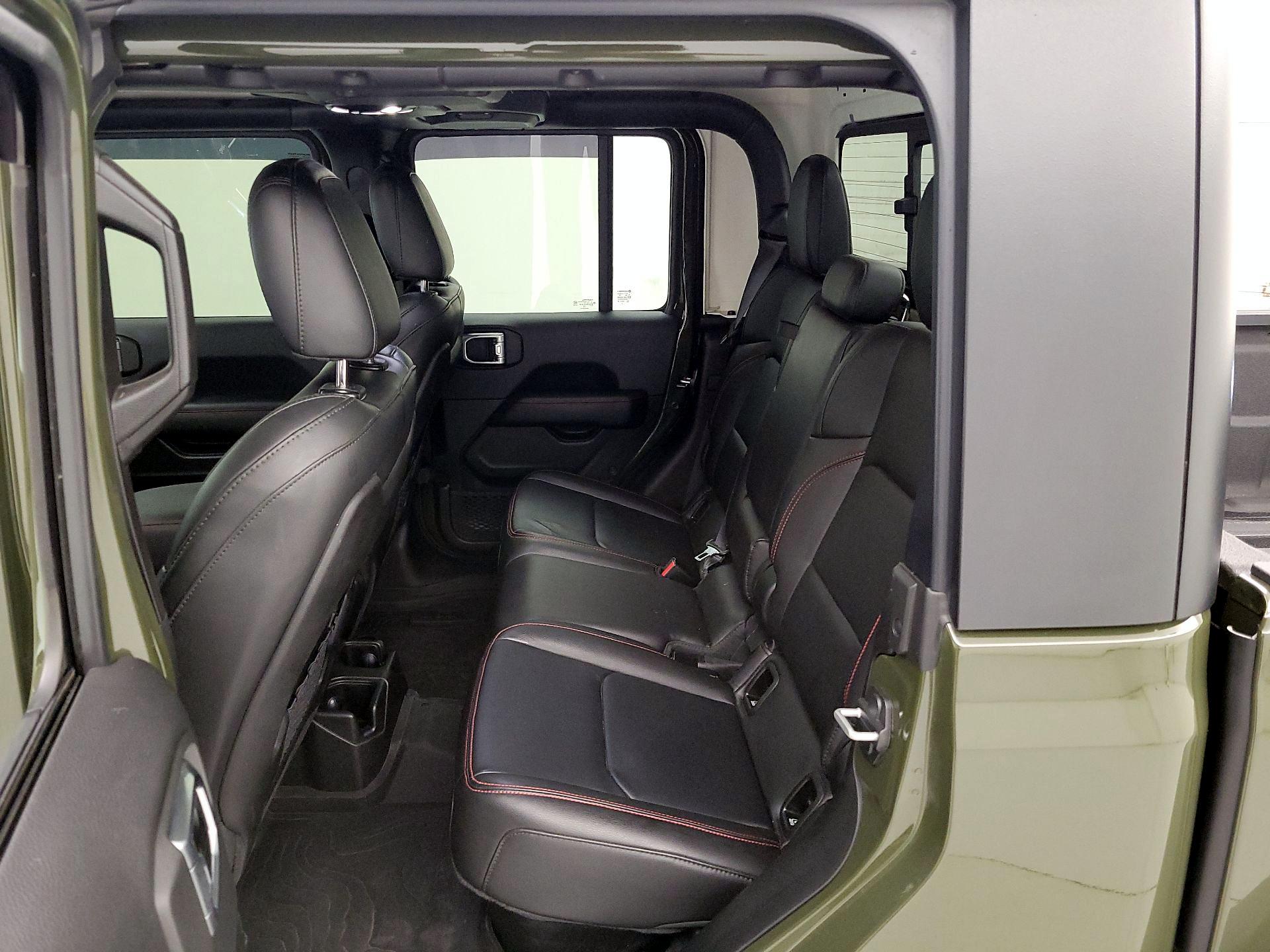 Thumbnail: 2022 Jeep Gladiator - 16