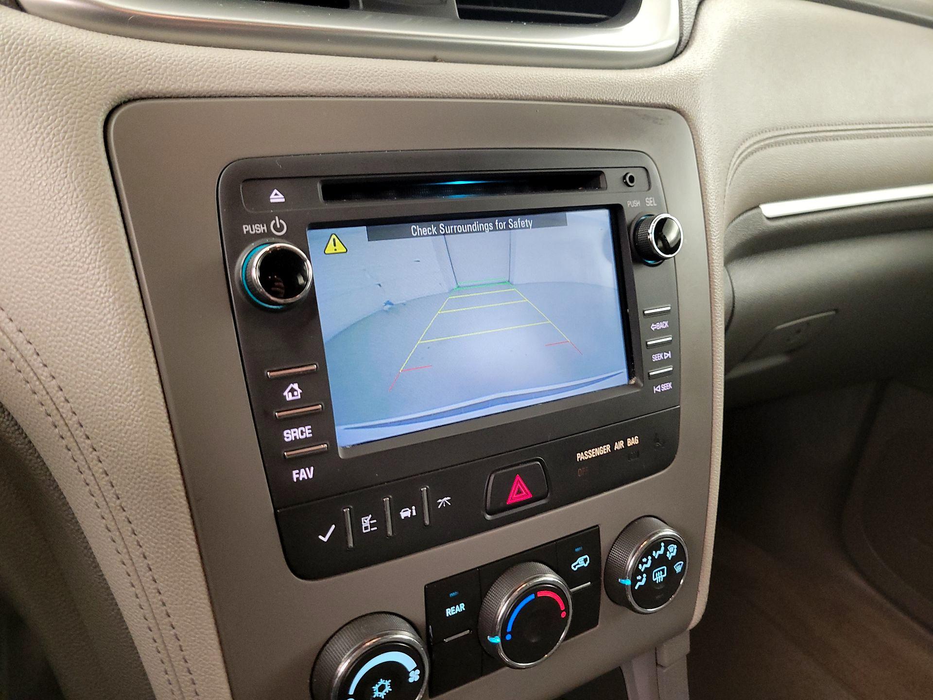 Thumbnail: 2017 Chevrolet Traverse - 14