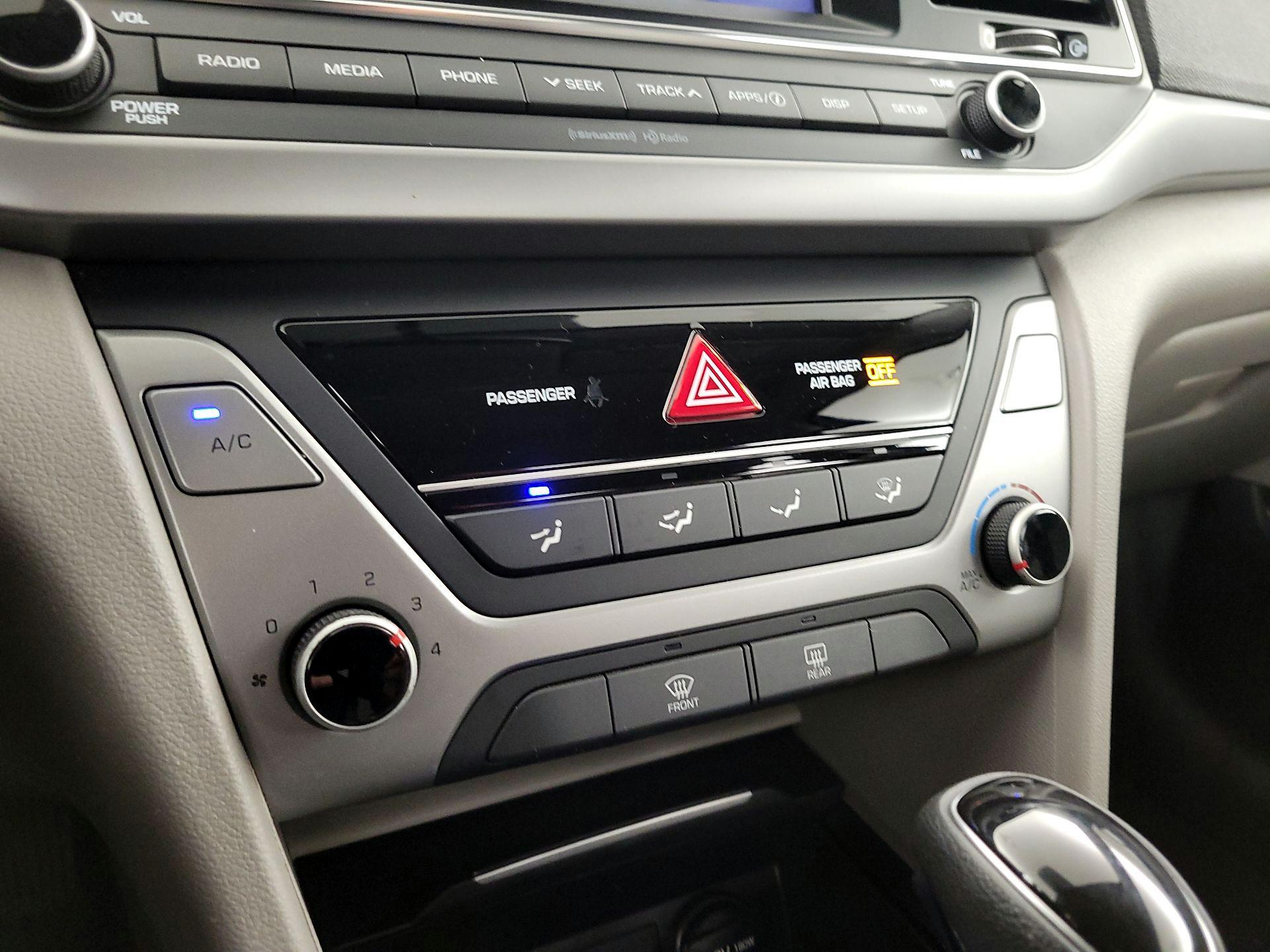 Thumbnail: 2018 Hyundai Elantra - 16