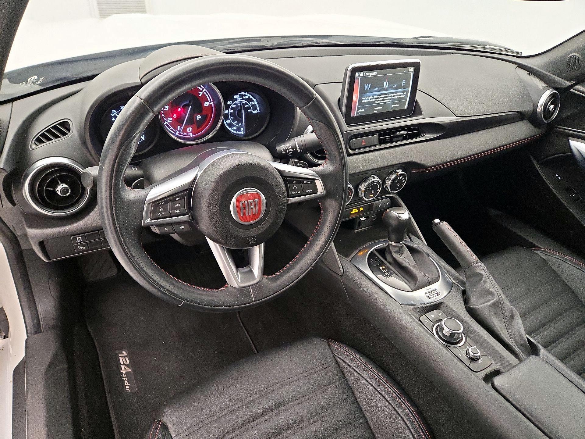 Thumbnail: 2018 Fiat 124 Spider - 9