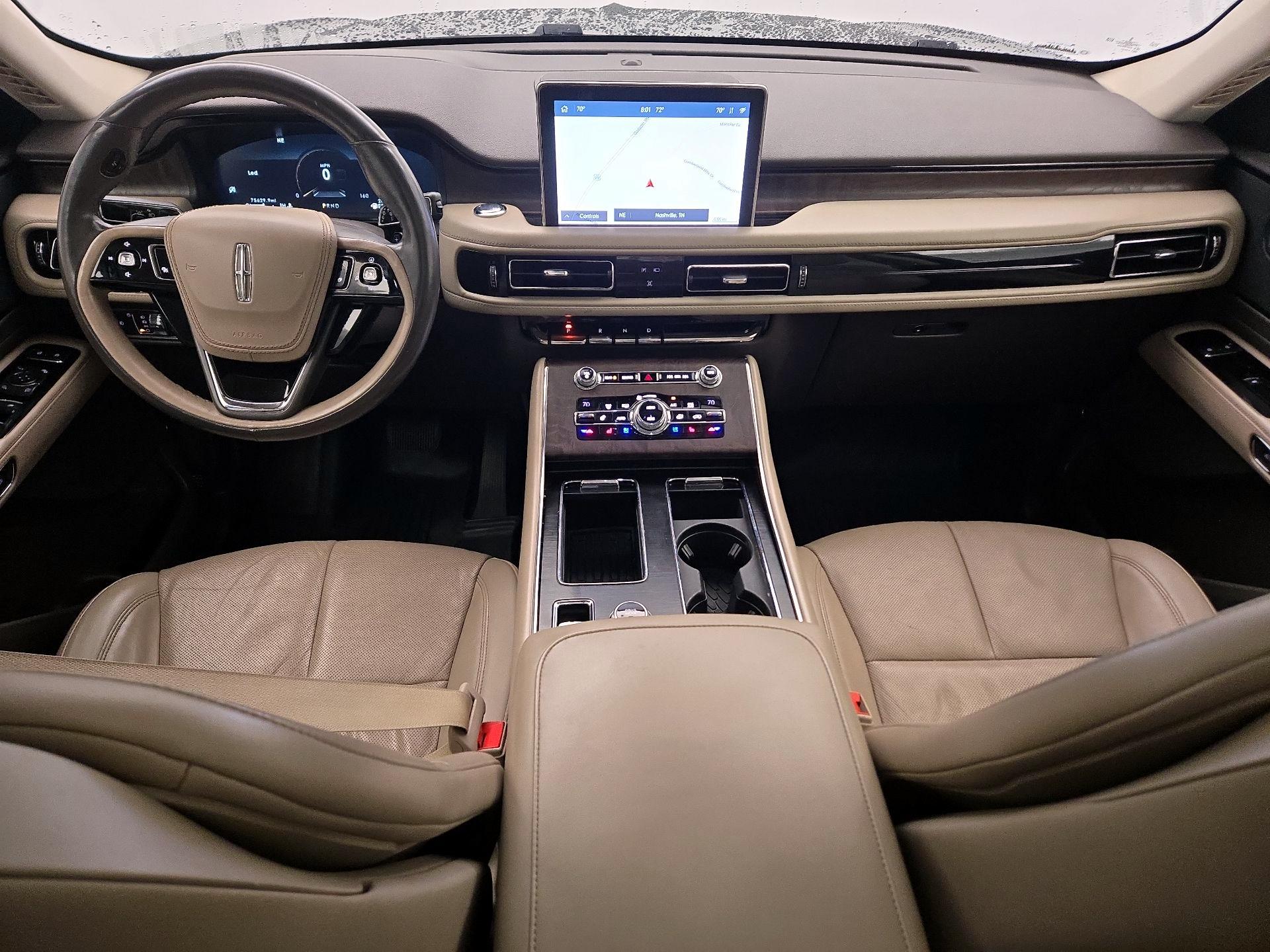 Thumbnail: 2020 Lincoln Aviator - 9