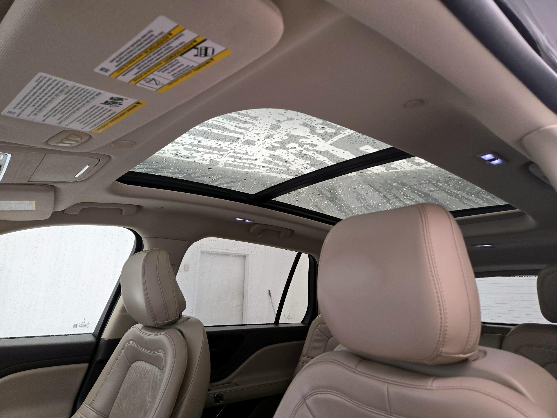 Thumbnail: 2020 Lincoln Aviator - 20