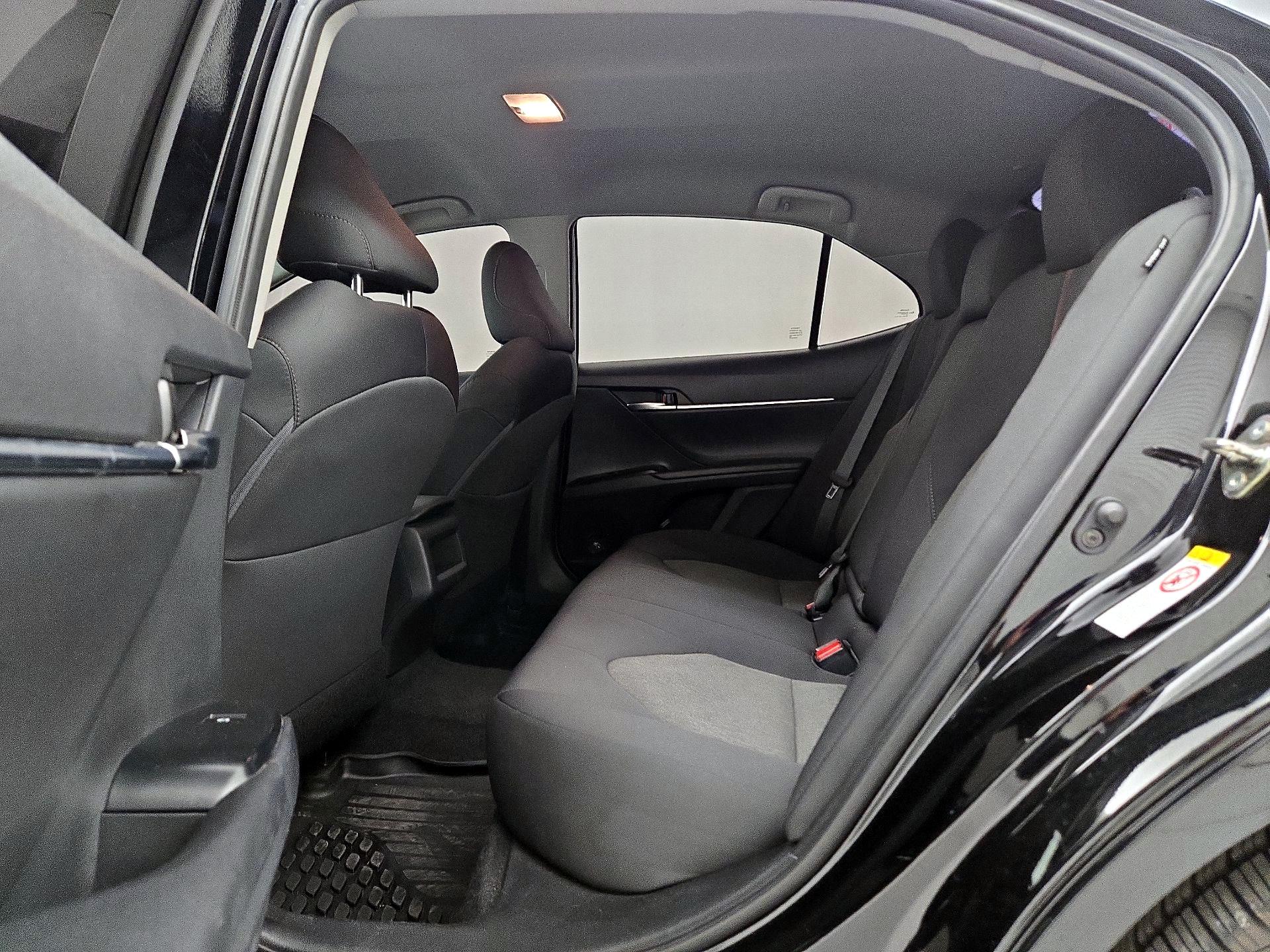 Thumbnail: 2019 Toyota Camry - 19