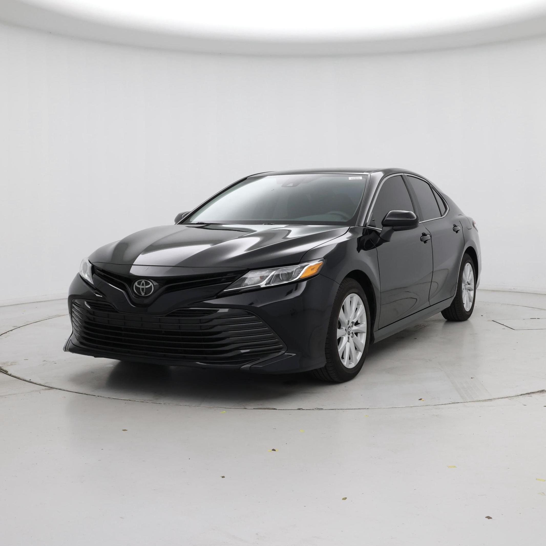 Thumbnail: 2019 Toyota Camry - 4