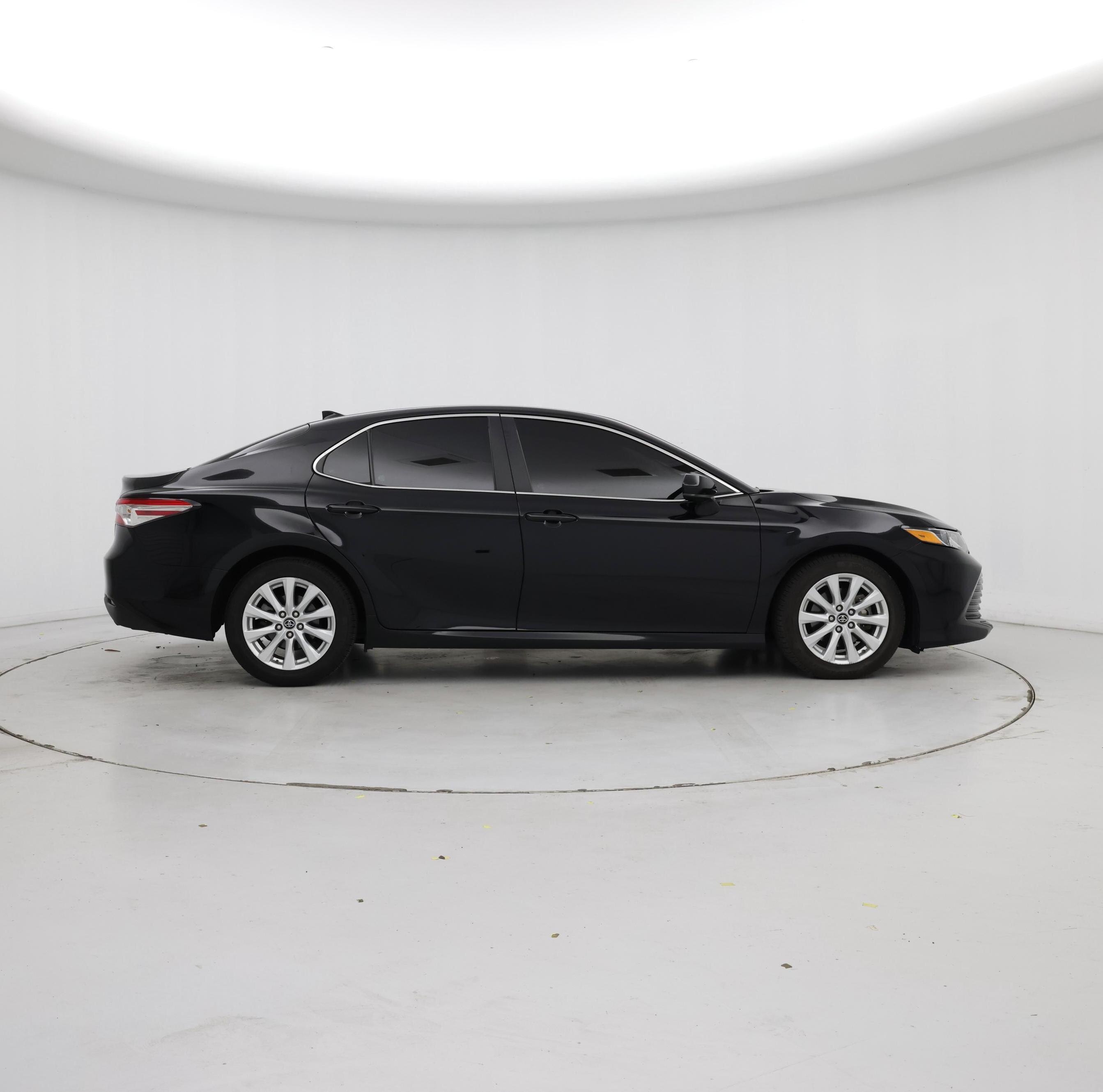 Thumbnail: 2019 Toyota Camry - 7