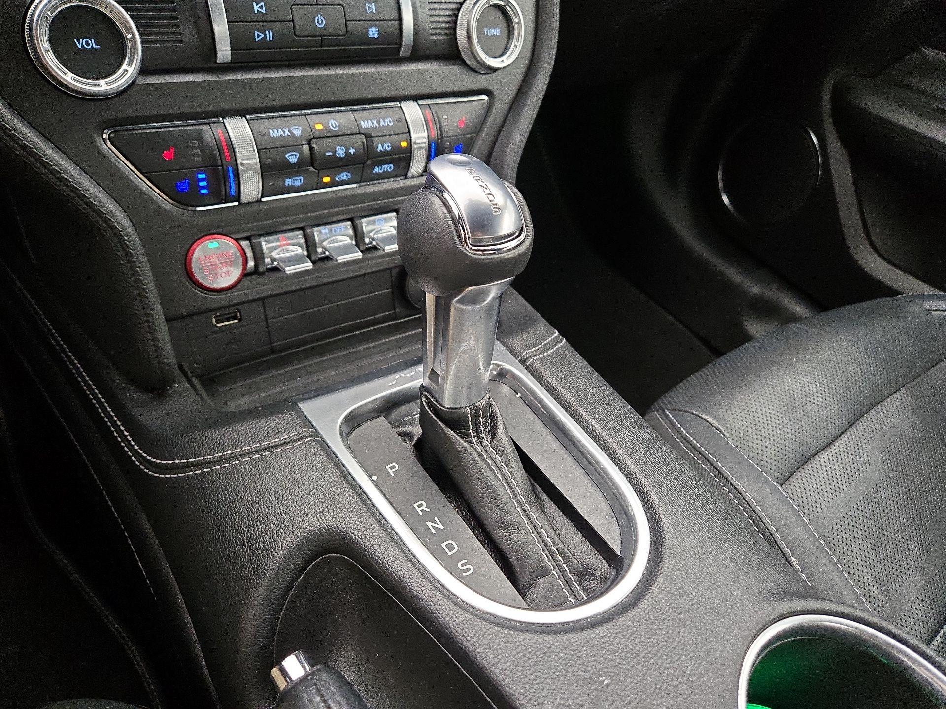 Thumbnail: 2019 Ford Mustang - 17