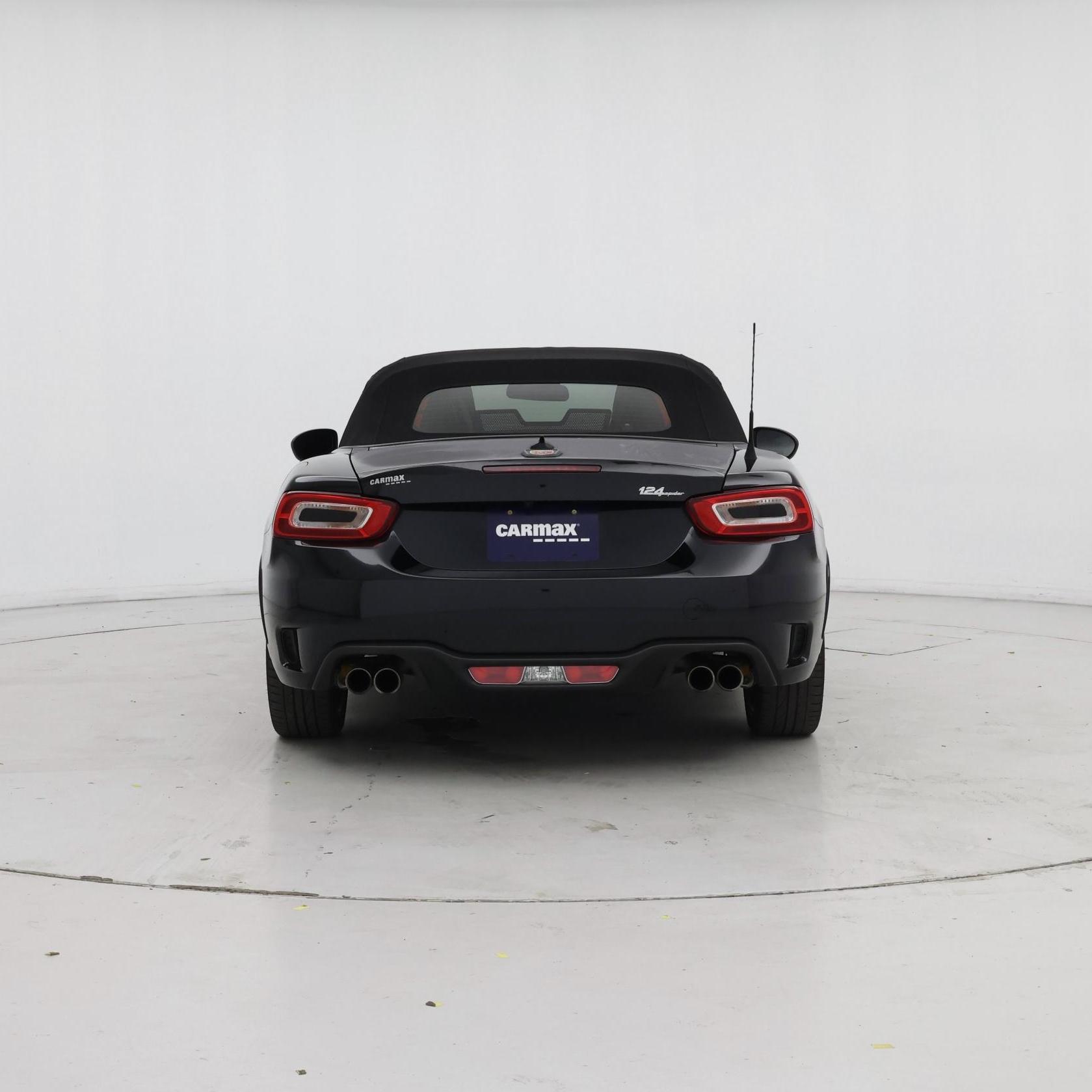 Thumbnail: 2018 Fiat 124 Spider - 6