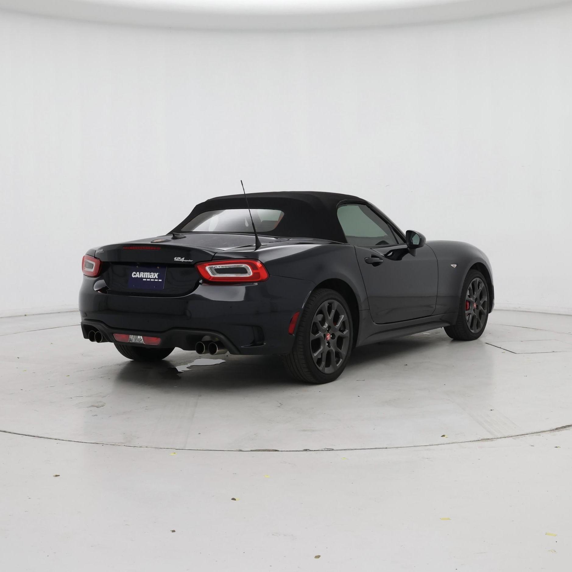 Thumbnail: 2018 Fiat 124 Spider - 8