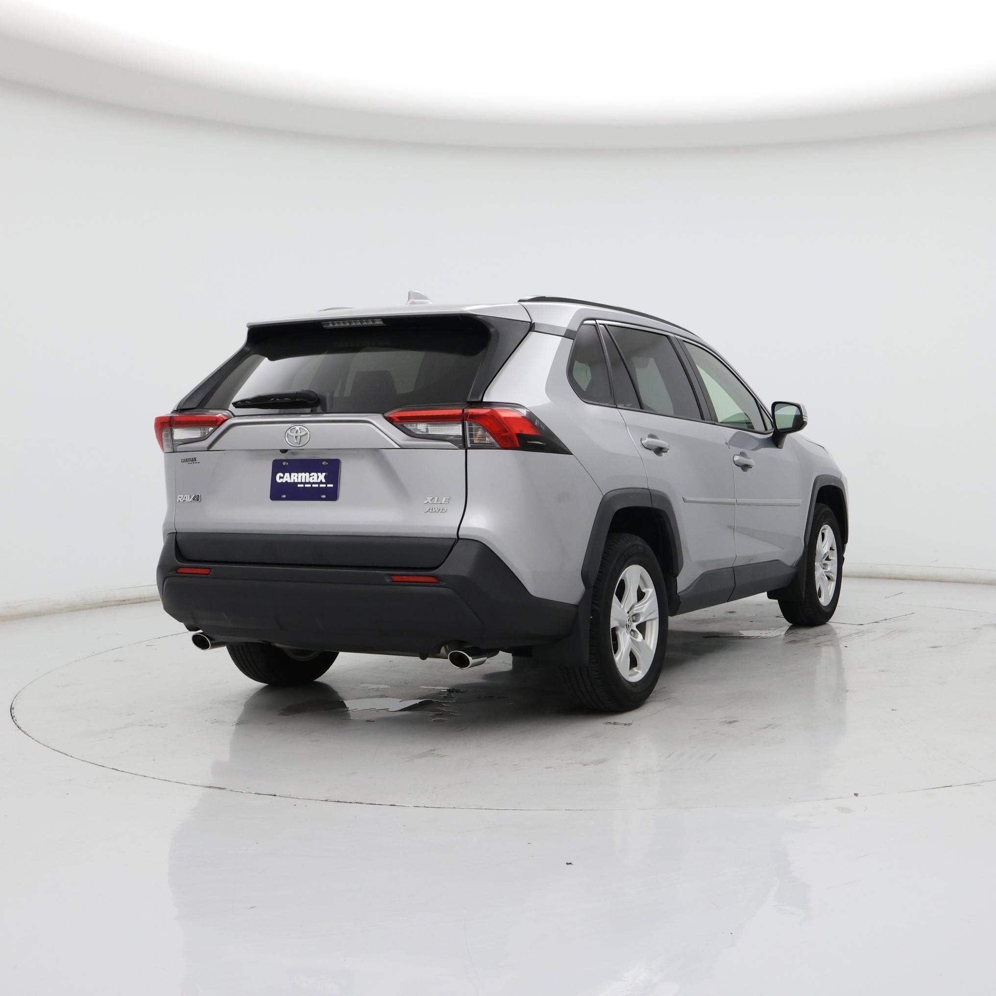 Thumbnail: 2020 Toyota RAV4 - 8