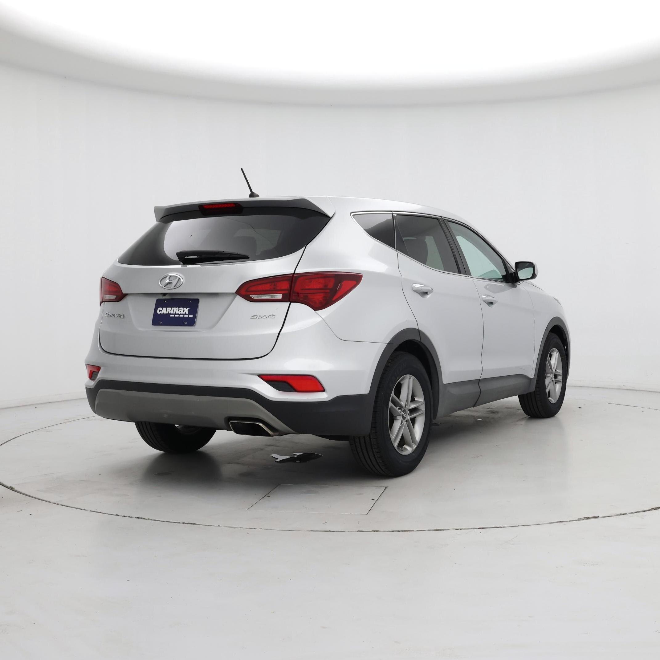 Thumbnail: 2018 Hyundai Santa Fe - 8