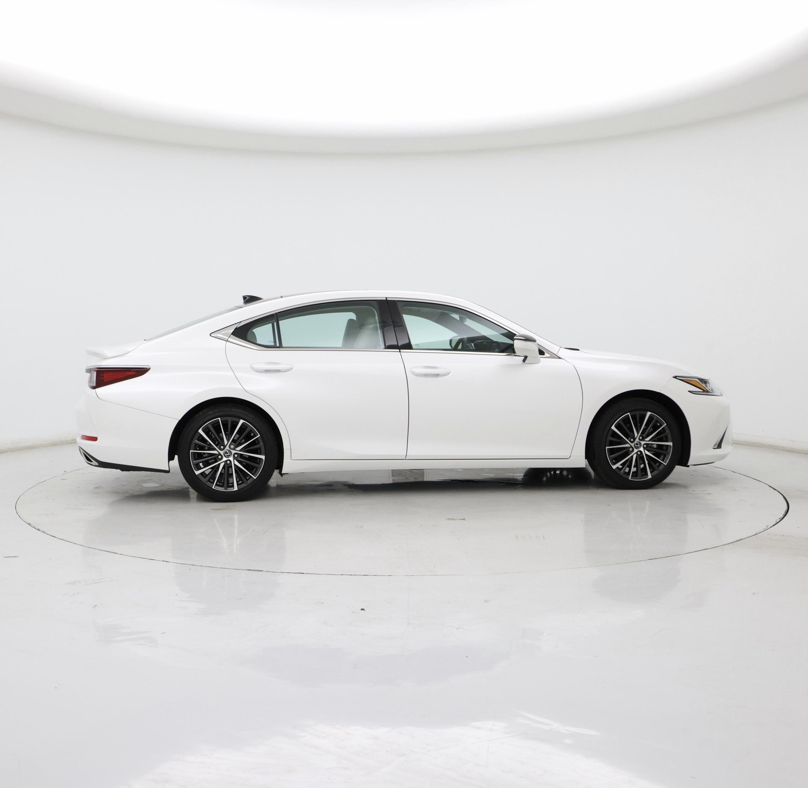 Thumbnail: 2024 Lexus ES - 7