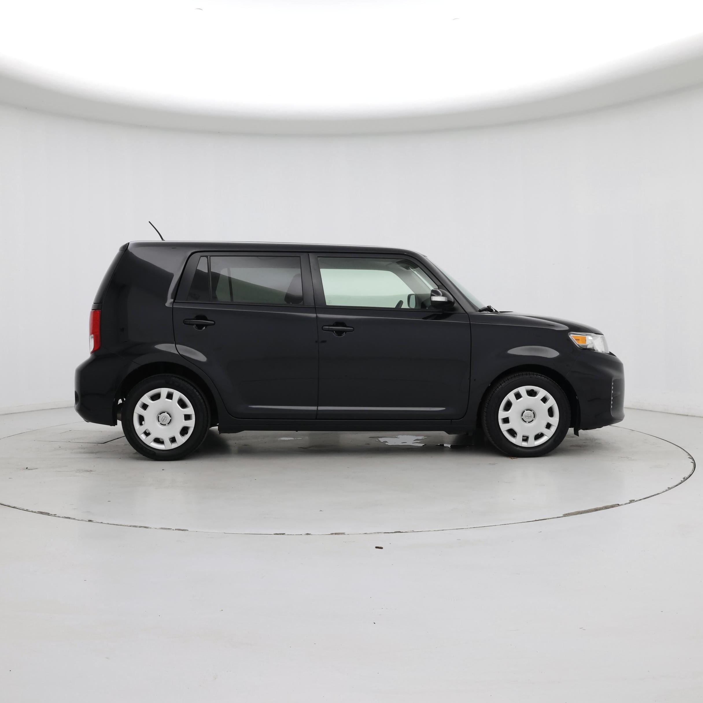 Thumbnail: 2015 Scion xB - 7