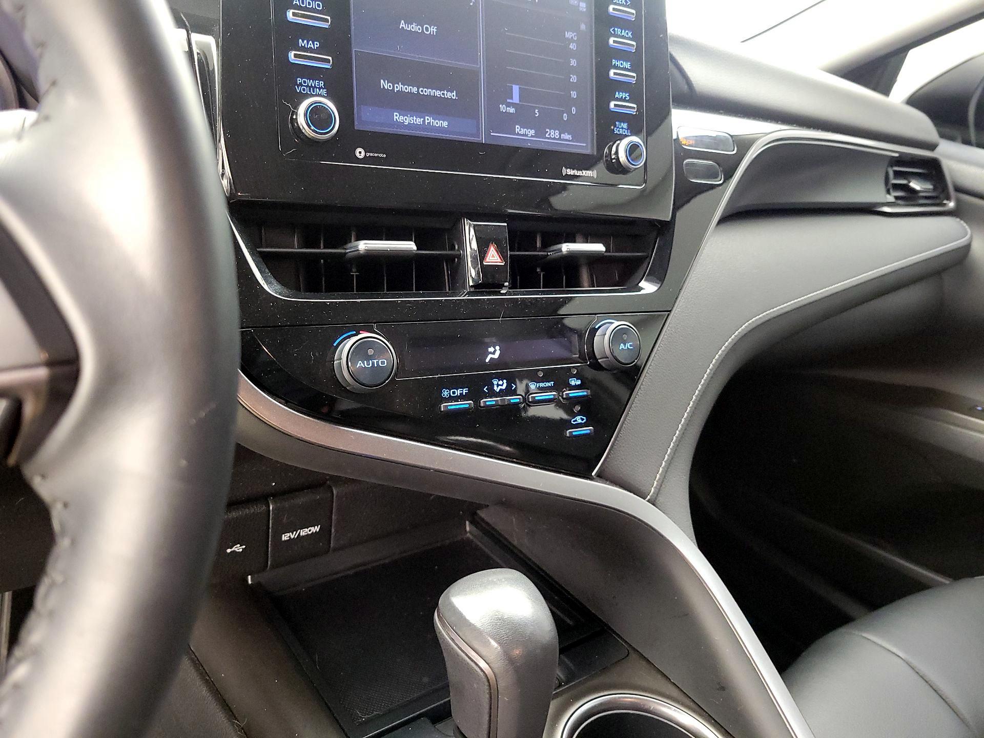 Thumbnail: 2021 Toyota Camry - 15