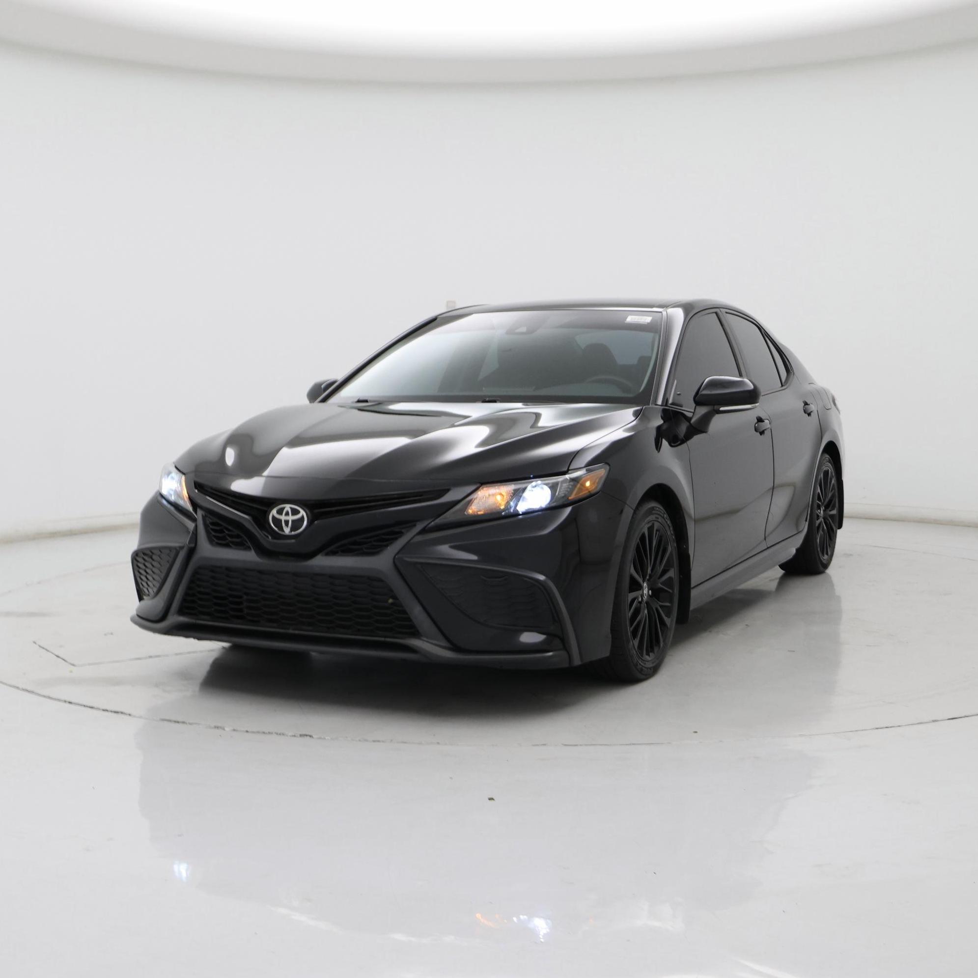 Thumbnail: 2021 Toyota Camry - 4