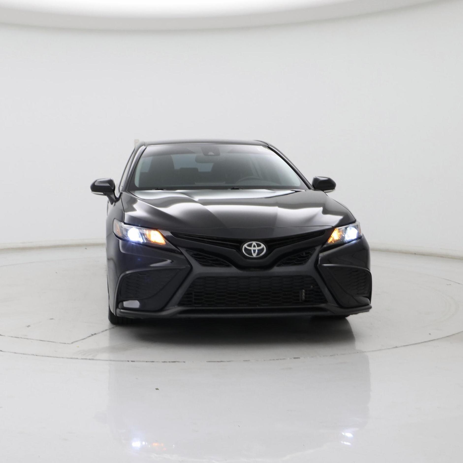 Thumbnail: 2021 Toyota Camry - 5