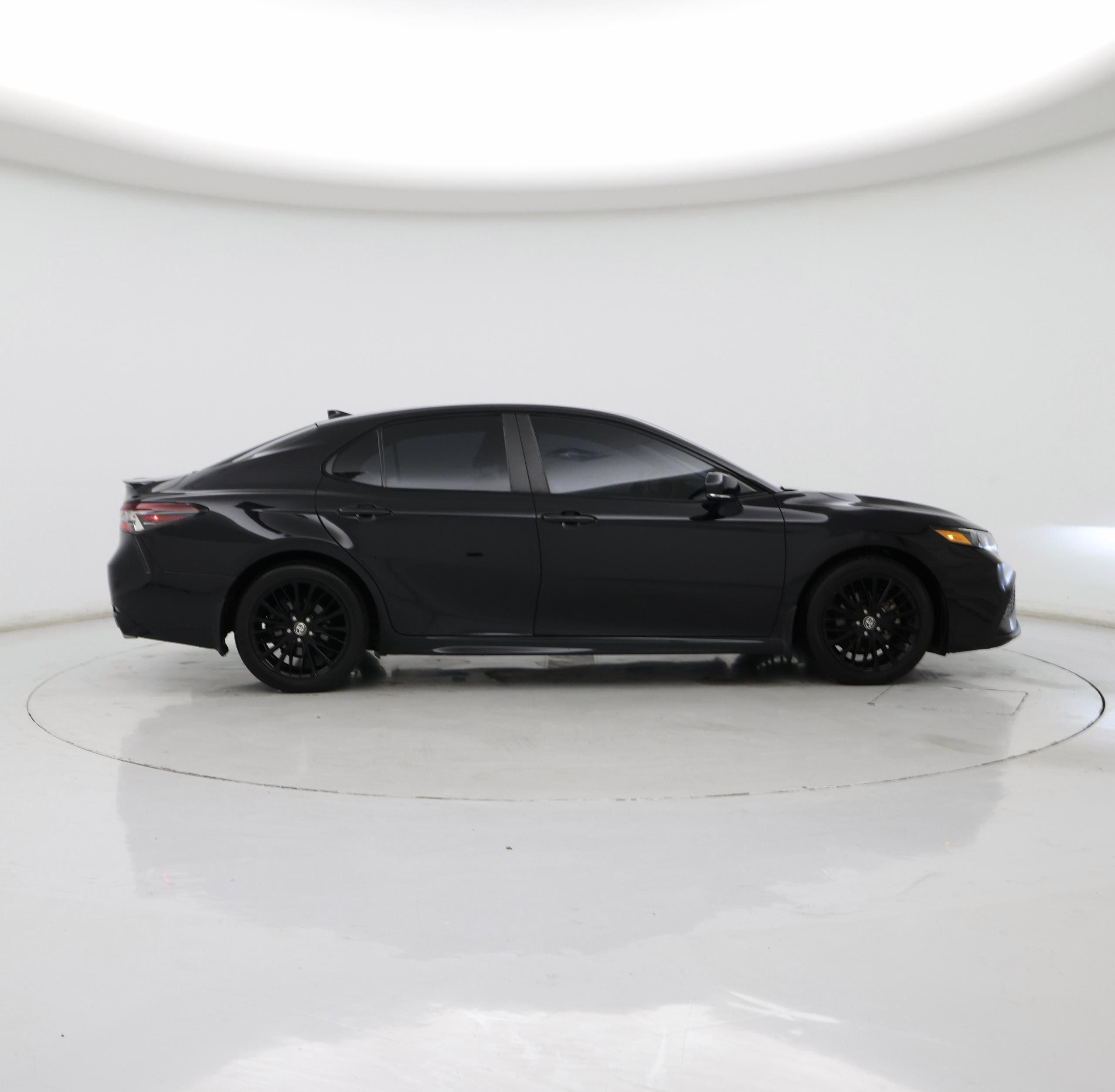 Thumbnail: 2021 Toyota Camry - 7
