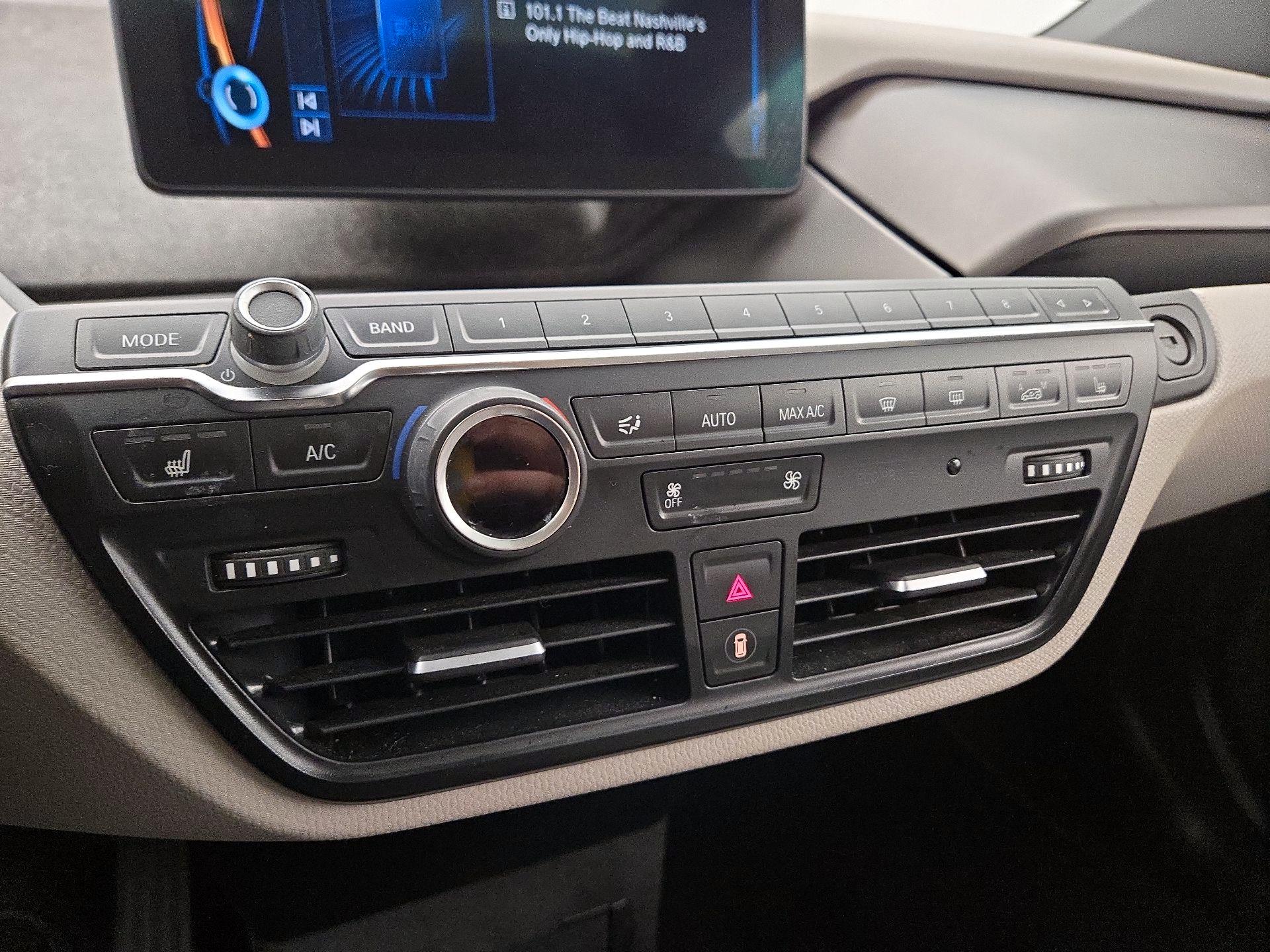Thumbnail: 2017 BMW i3 - 16