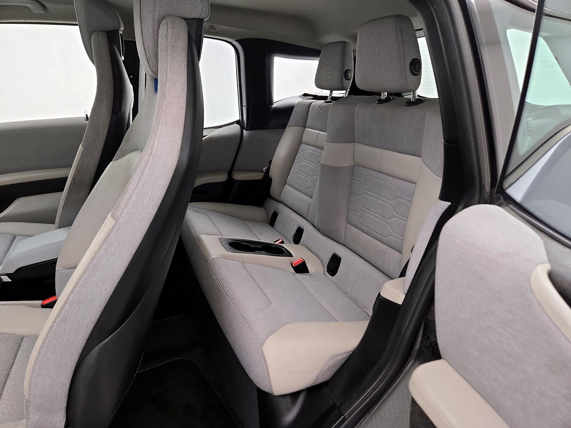 Thumbnail: 2017 BMW i3 - 20