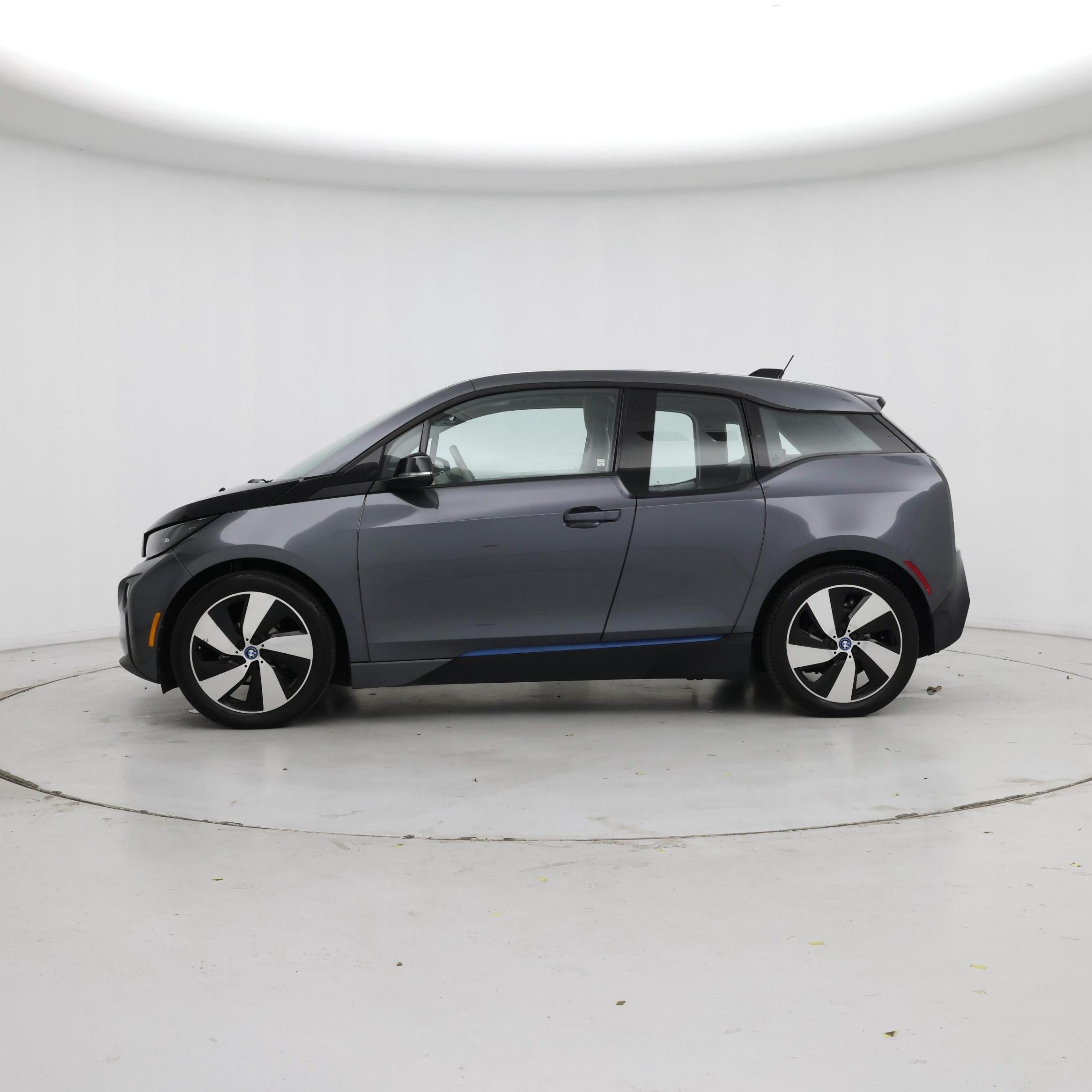 Thumbnail: 2017 BMW i3 - 3