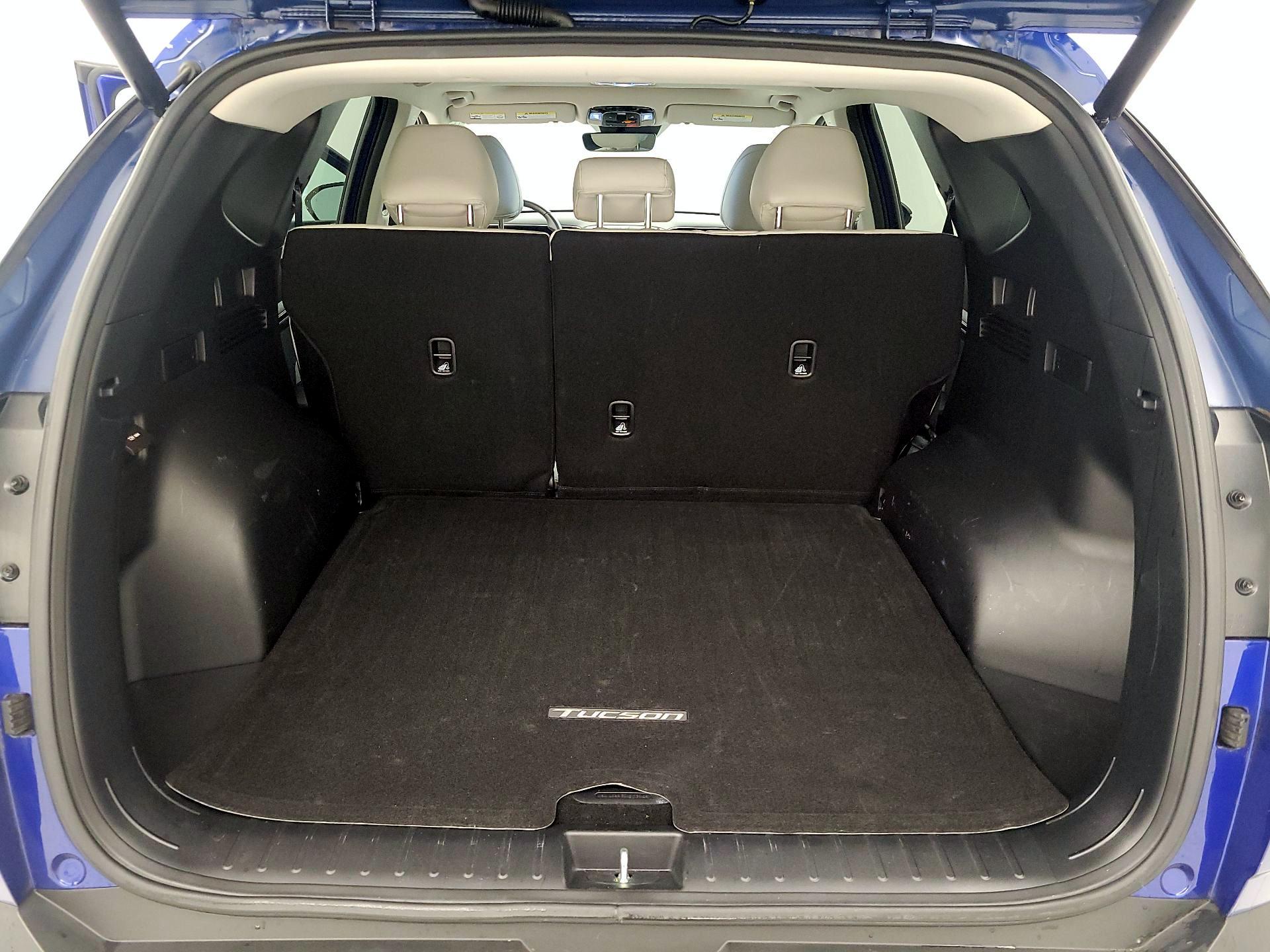 Thumbnail: 2023 Hyundai Tucson - 18