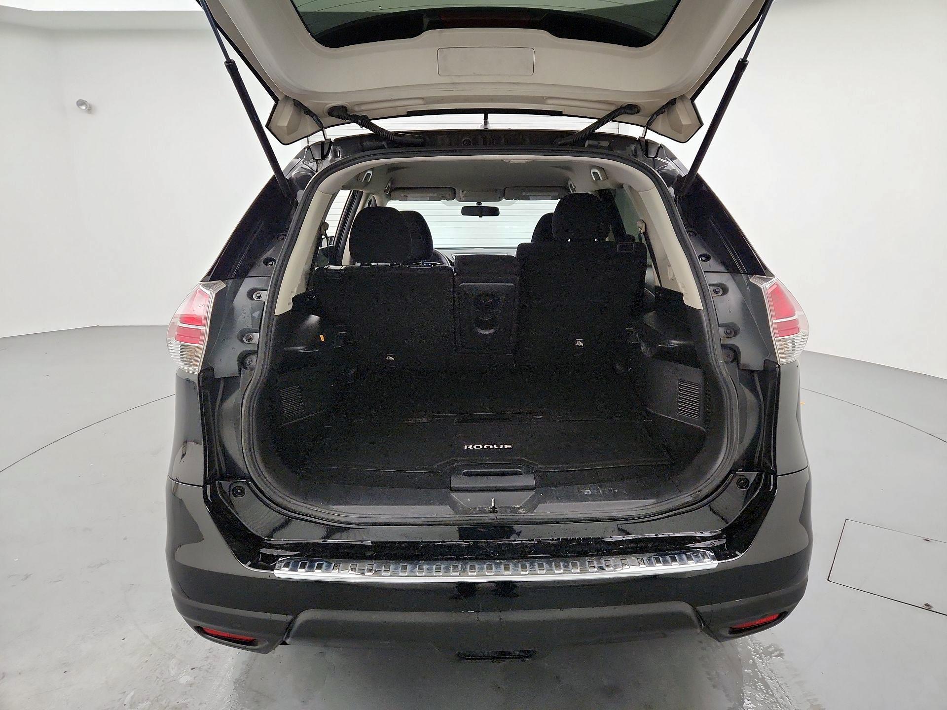 Thumbnail: 2016 Nissan Rogue - 20