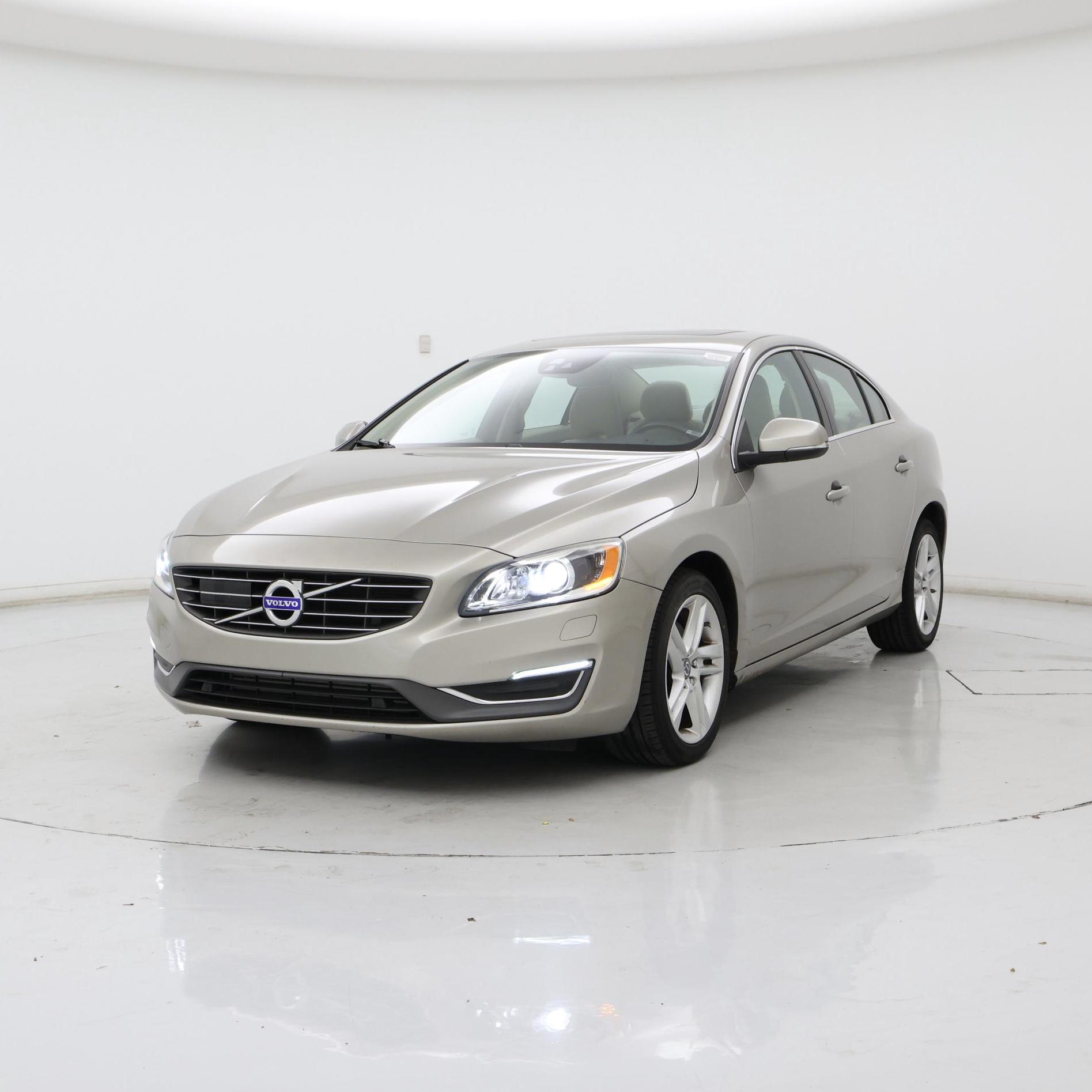 Thumbnail: 2015 Volvo S60 - 4