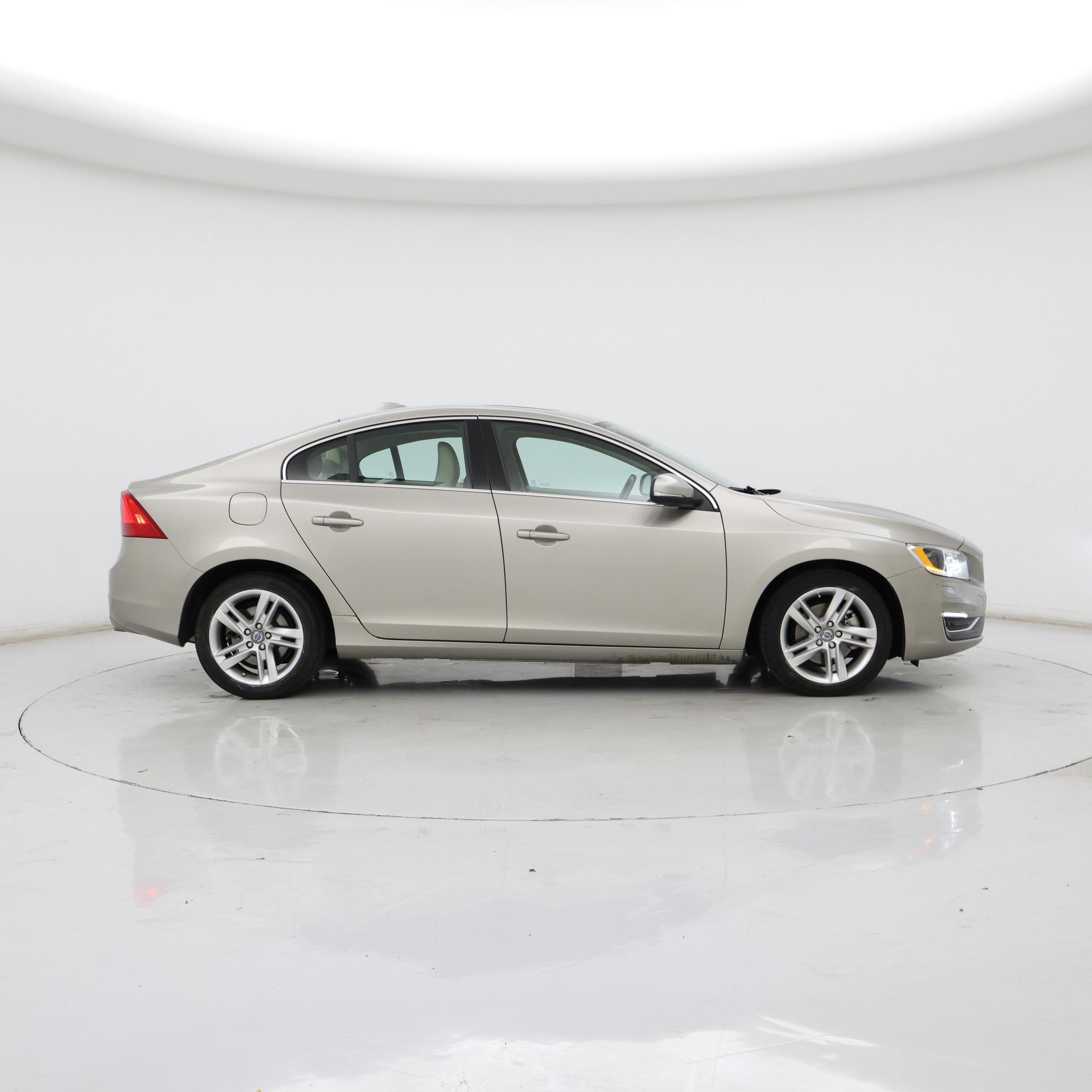 Thumbnail: 2015 Volvo S60 - 7