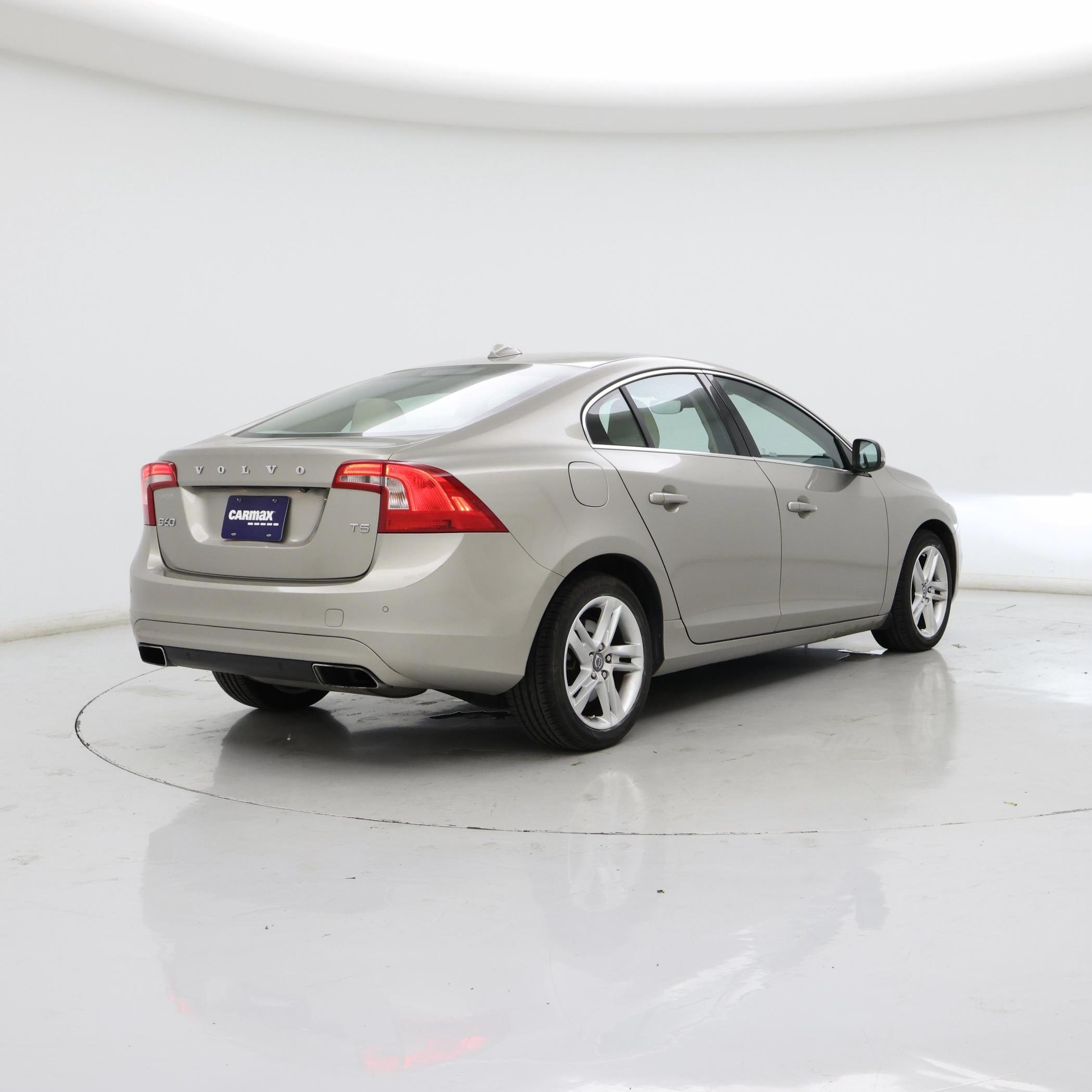 Thumbnail: 2015 Volvo S60 - 8