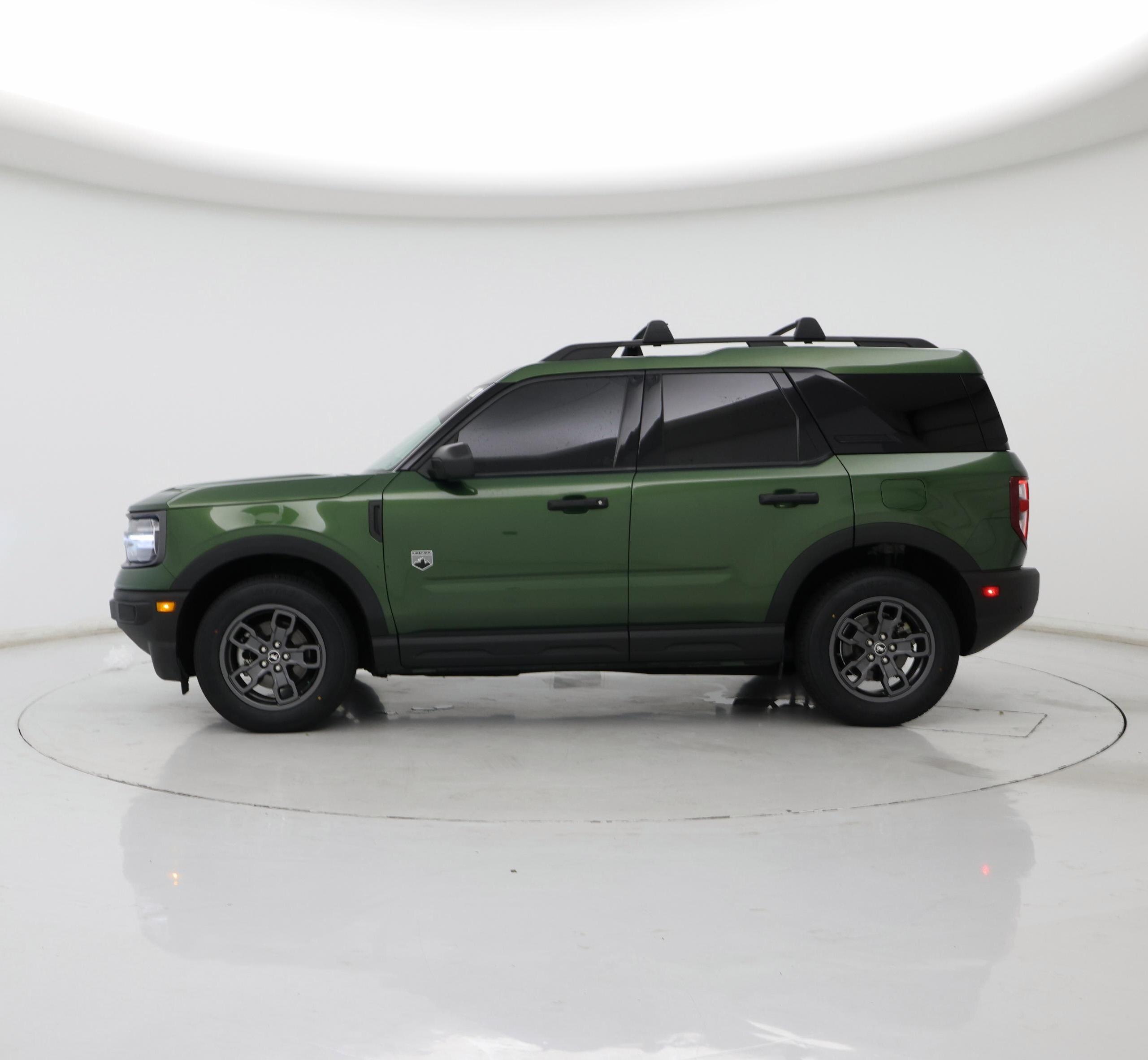 Thumbnail: 2023 Ford Bronco Sport - 3