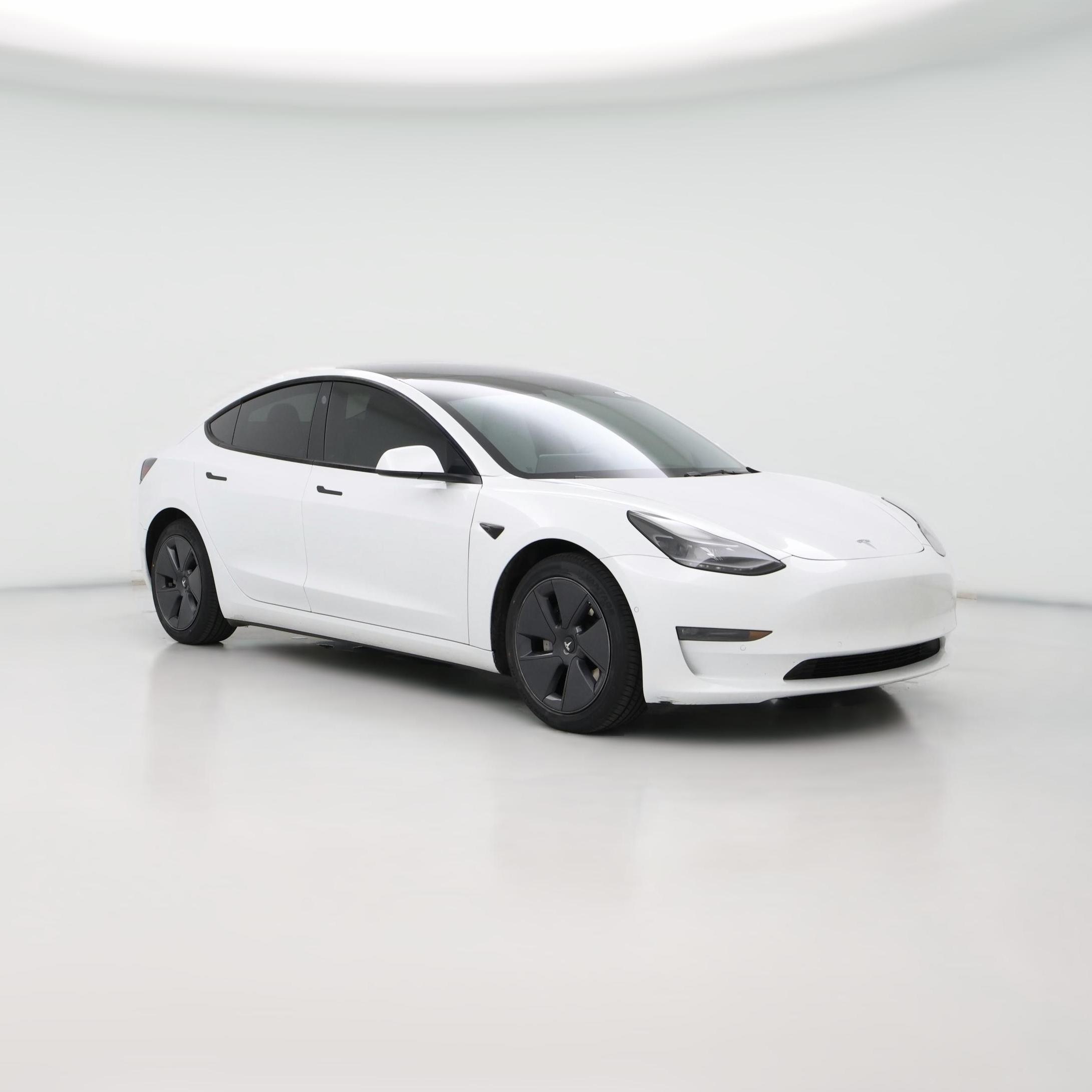Thumbnail: 2022 Tesla Model 3 - 1