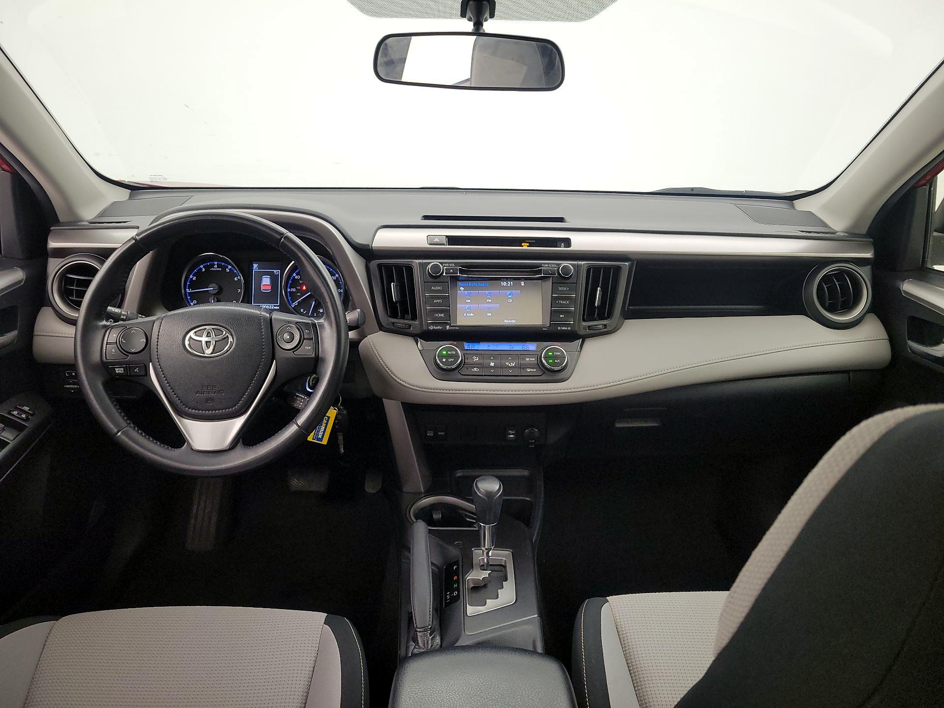 Thumbnail: 2016 Toyota RAV4 - 9