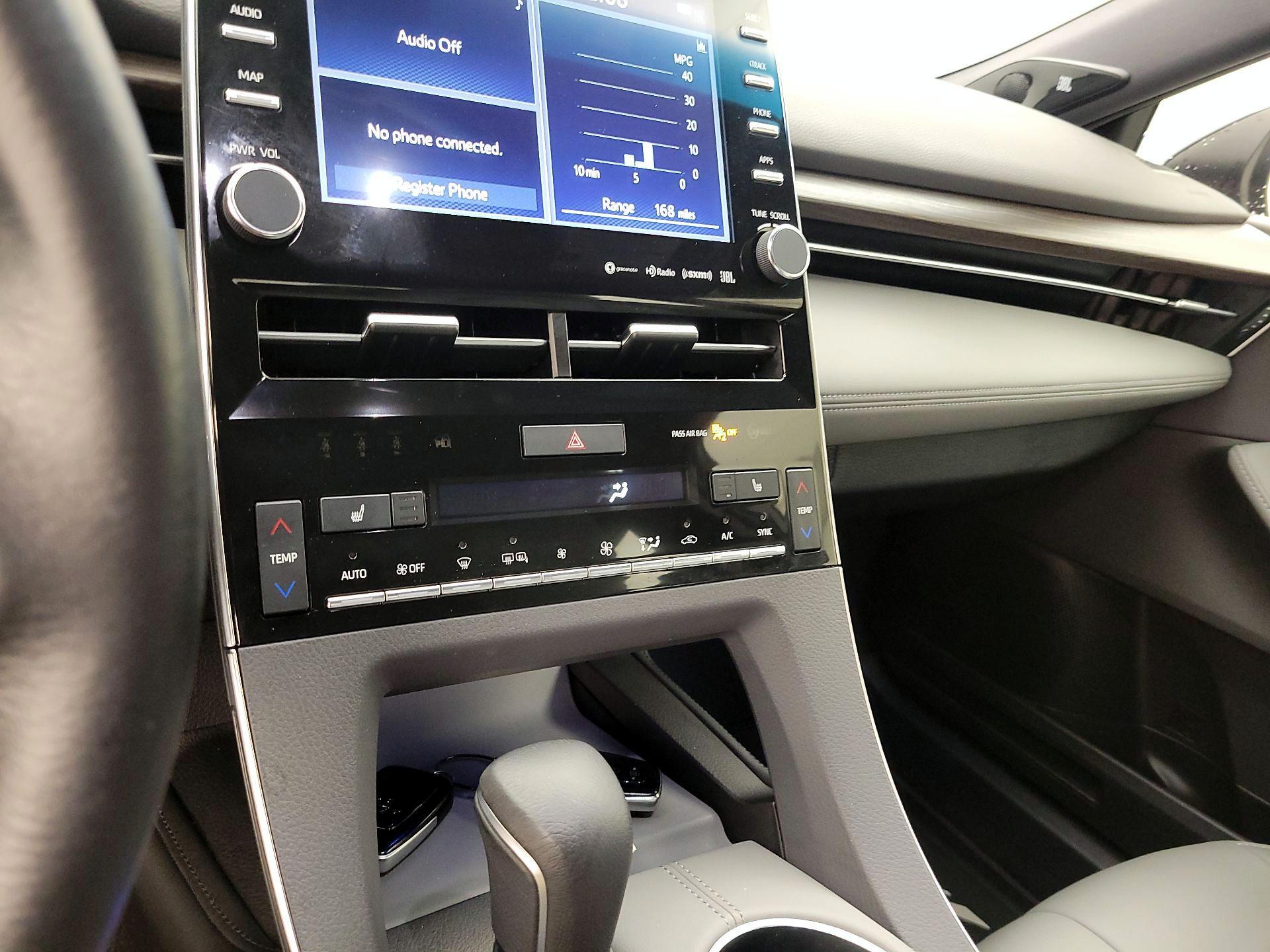Thumbnail: 2019 Toyota Avalon - 15