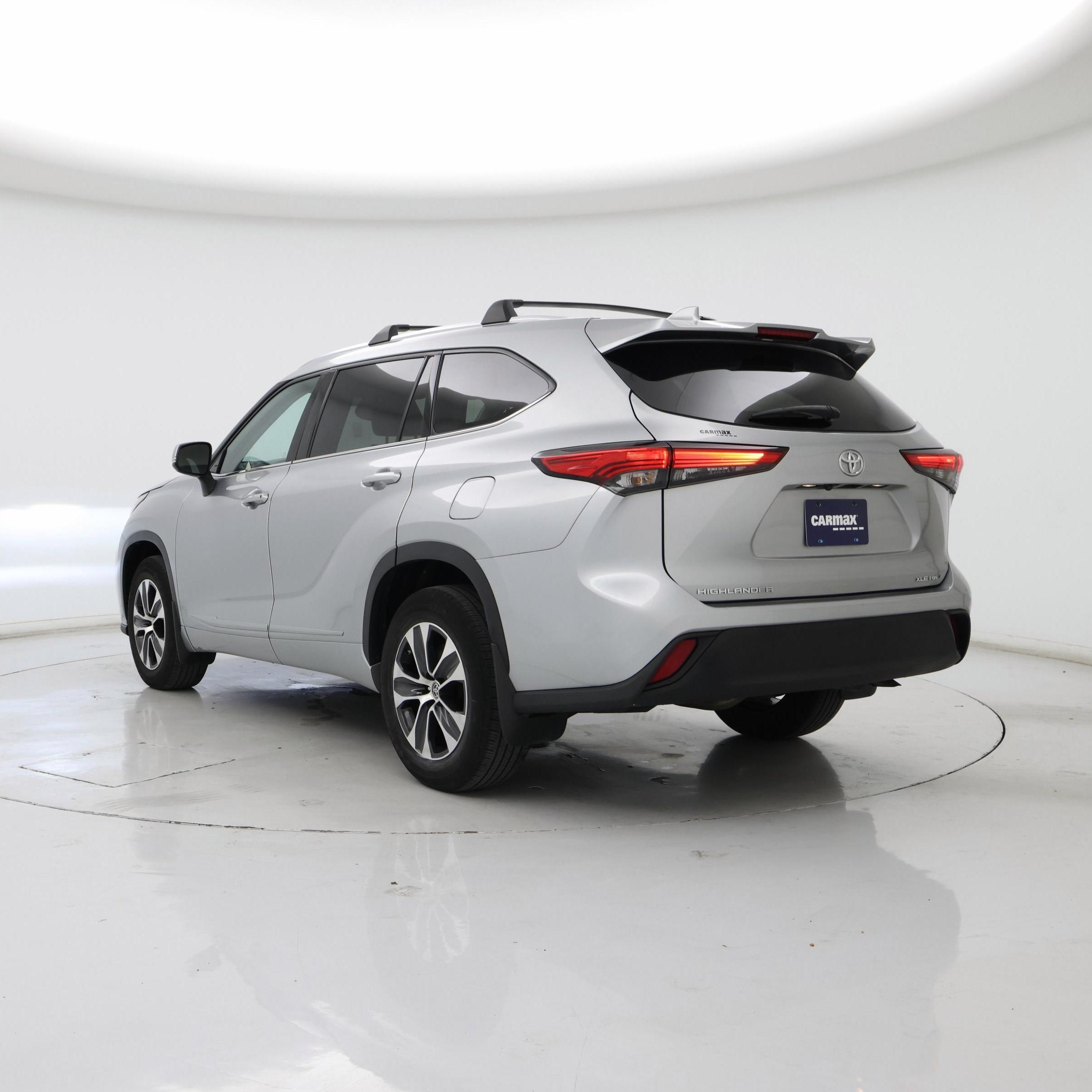 Thumbnail: 2021 Toyota Highlander - 2