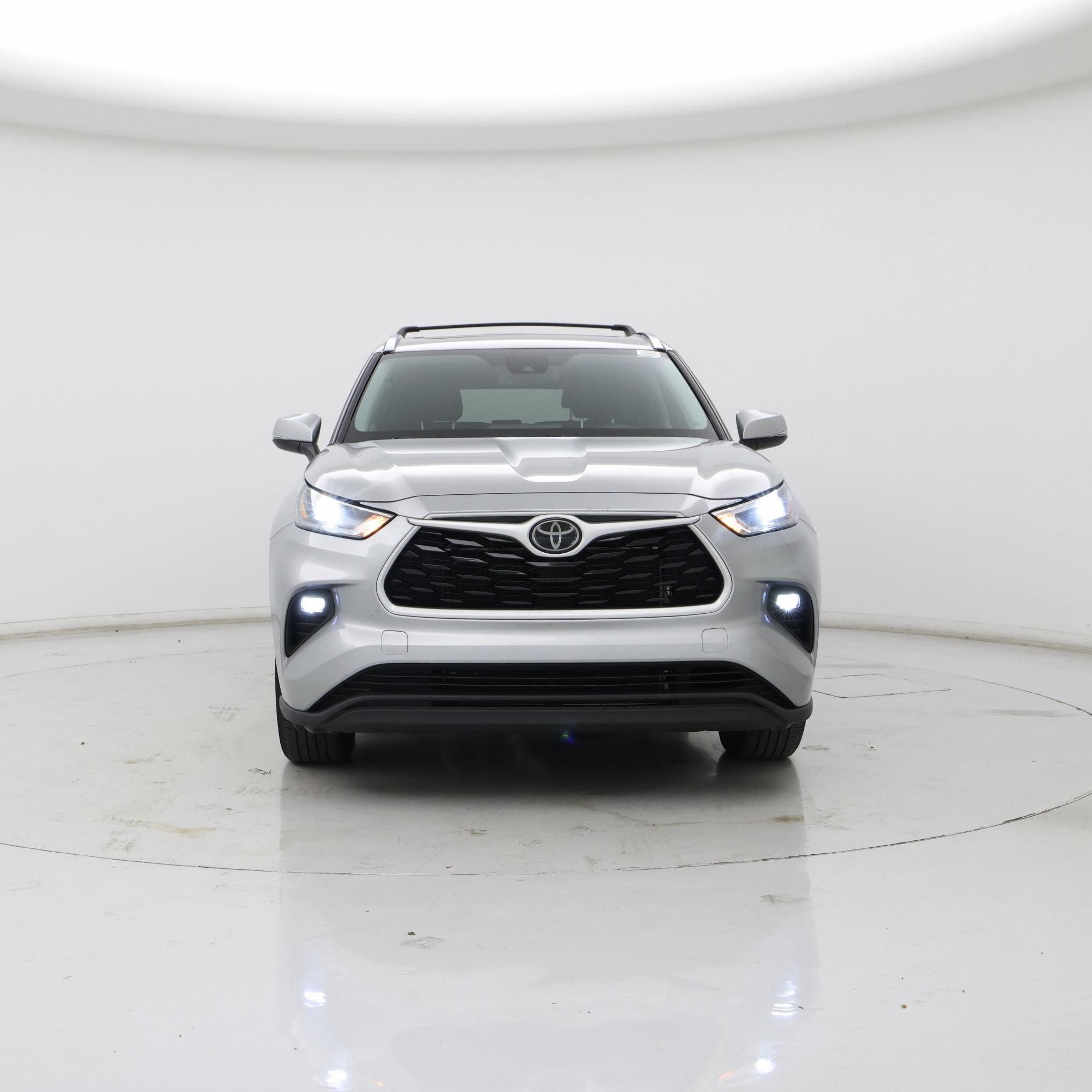 Thumbnail: 2021 Toyota Highlander - 5