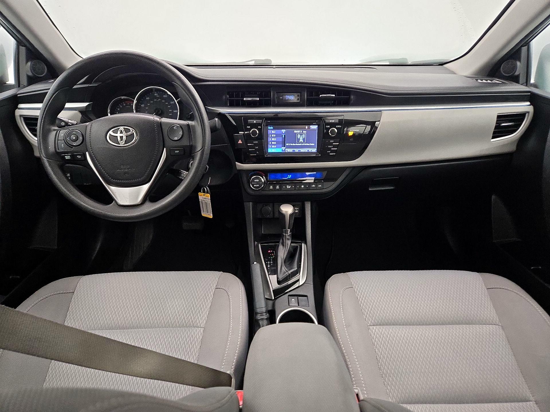 Thumbnail: 2016 Toyota Corolla - 9