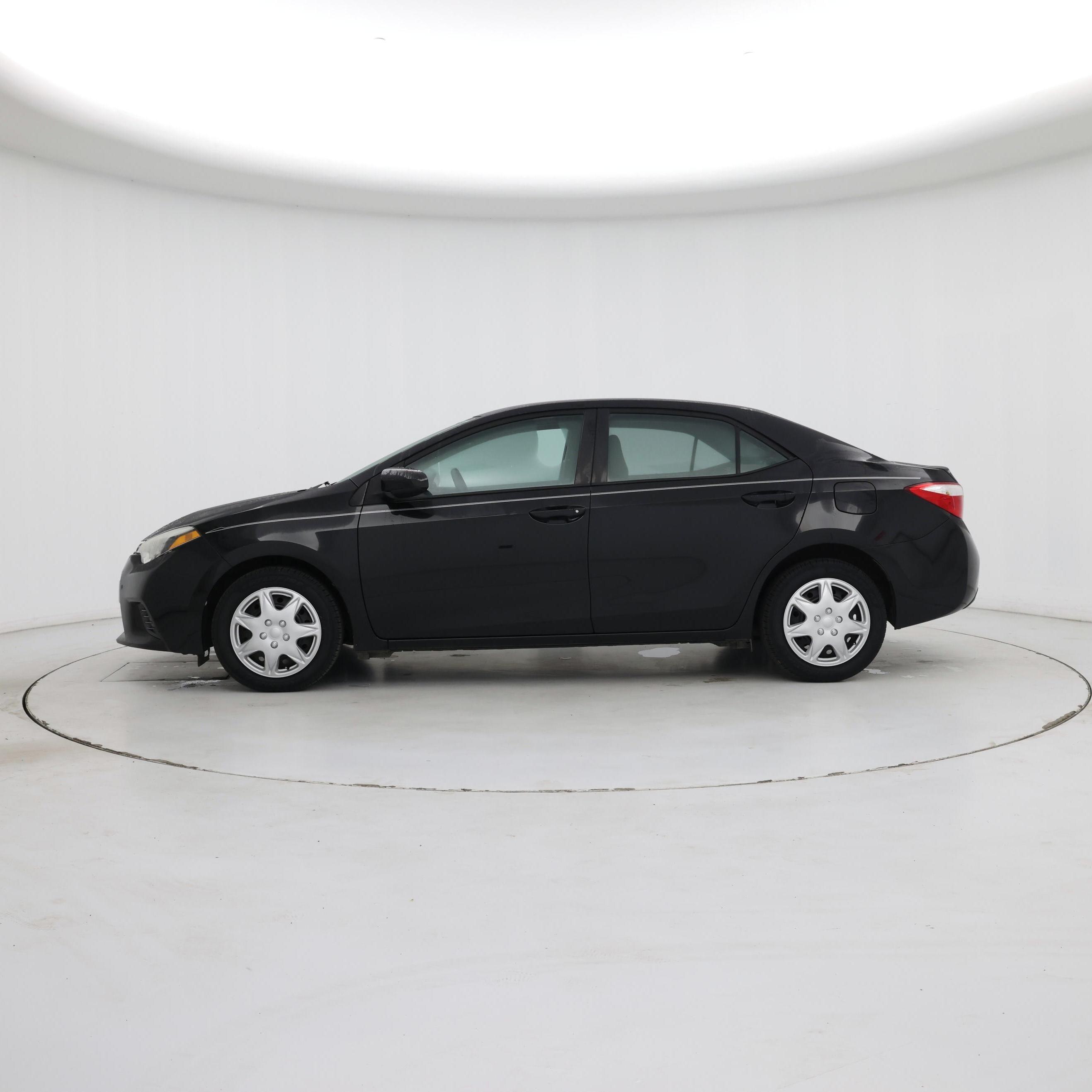 Thumbnail: 2016 Toyota Corolla - 3