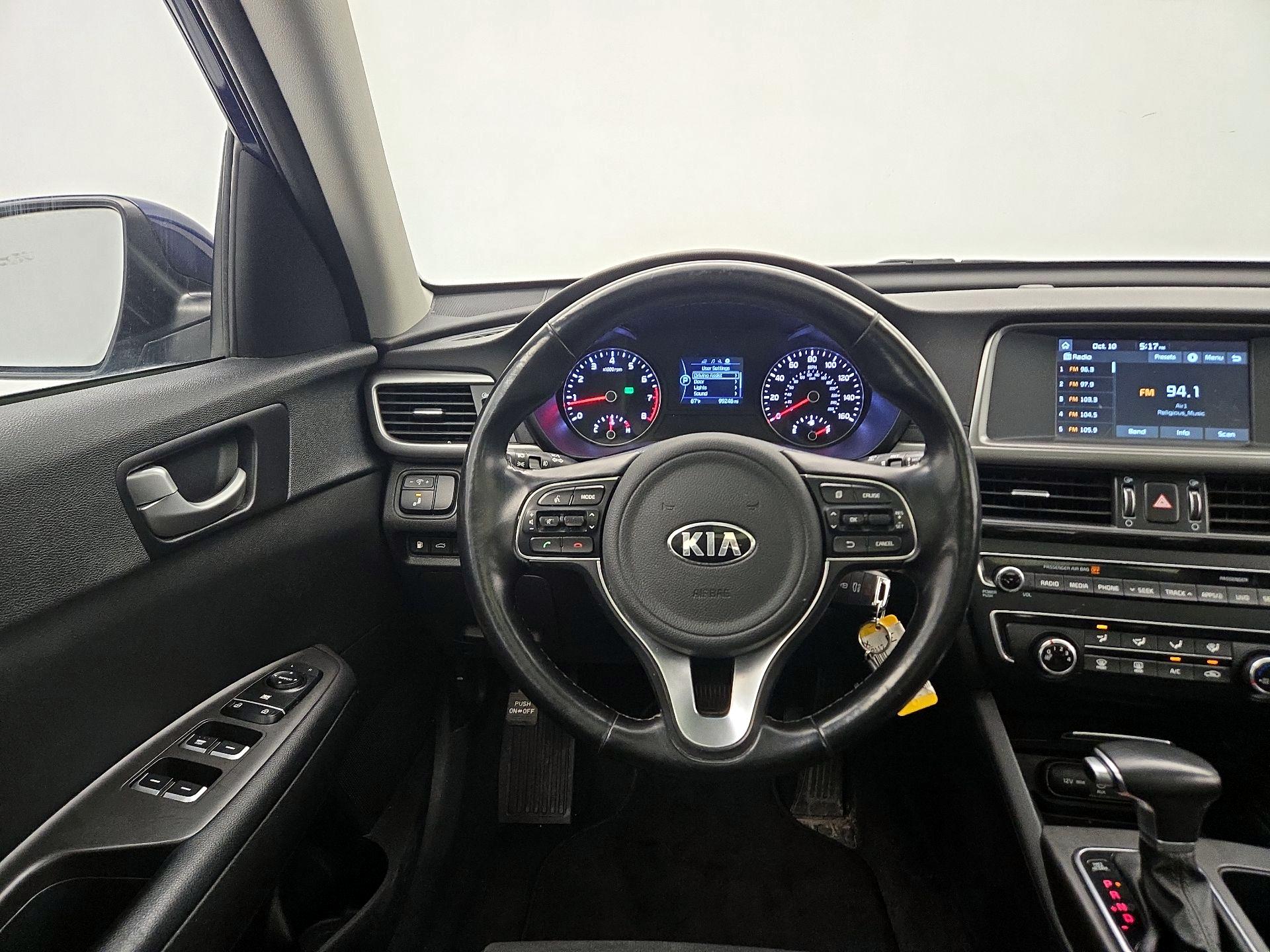 Thumbnail: 2018 Kia Optima - 10