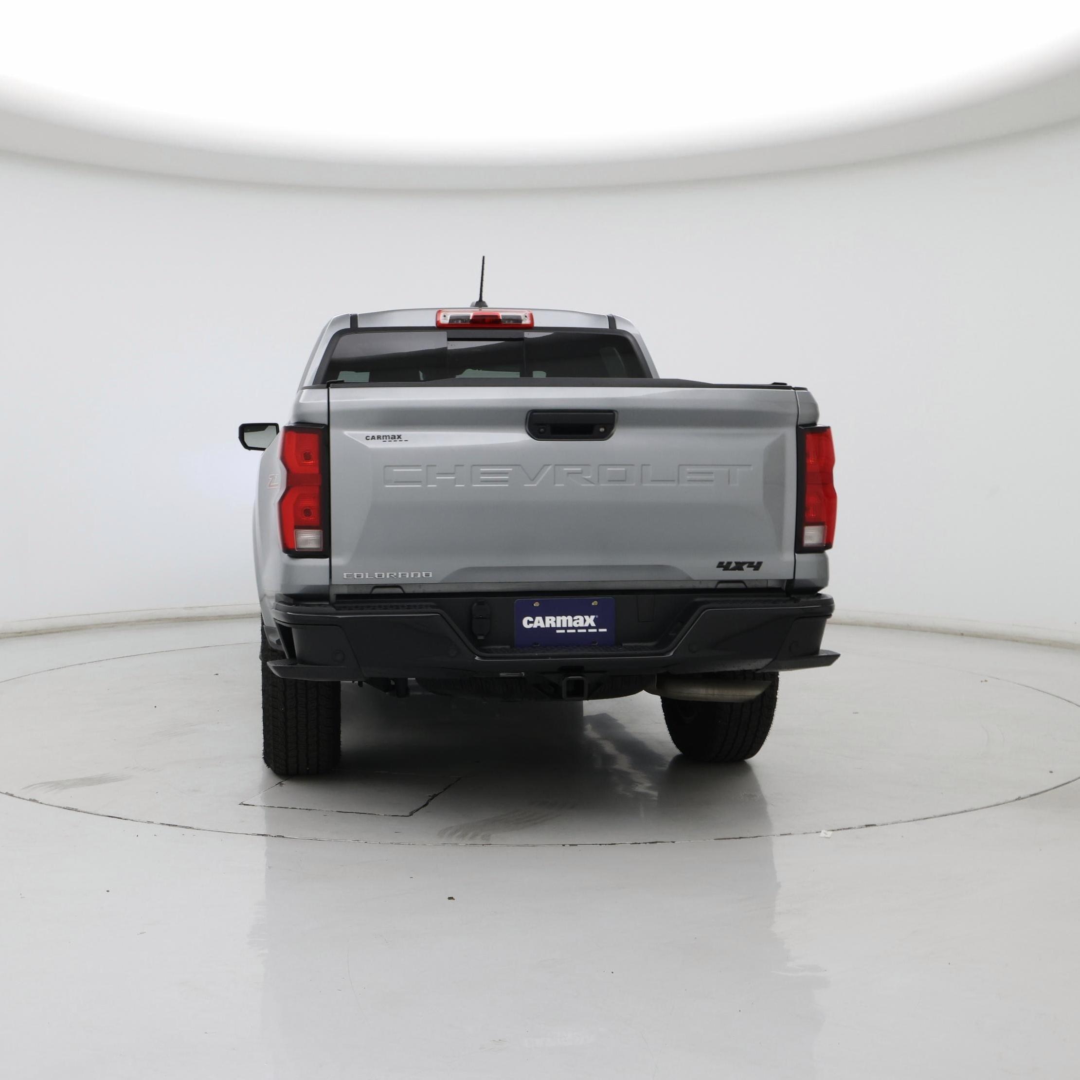 Thumbnail: 2023 Chevrolet Colorado - 6