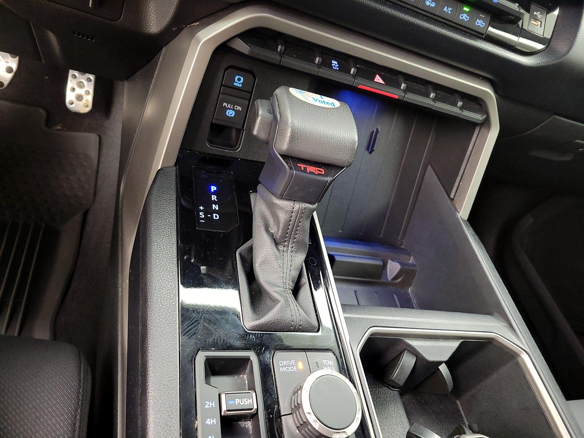 Thumbnail: 2022 Toyota Tundra - 16