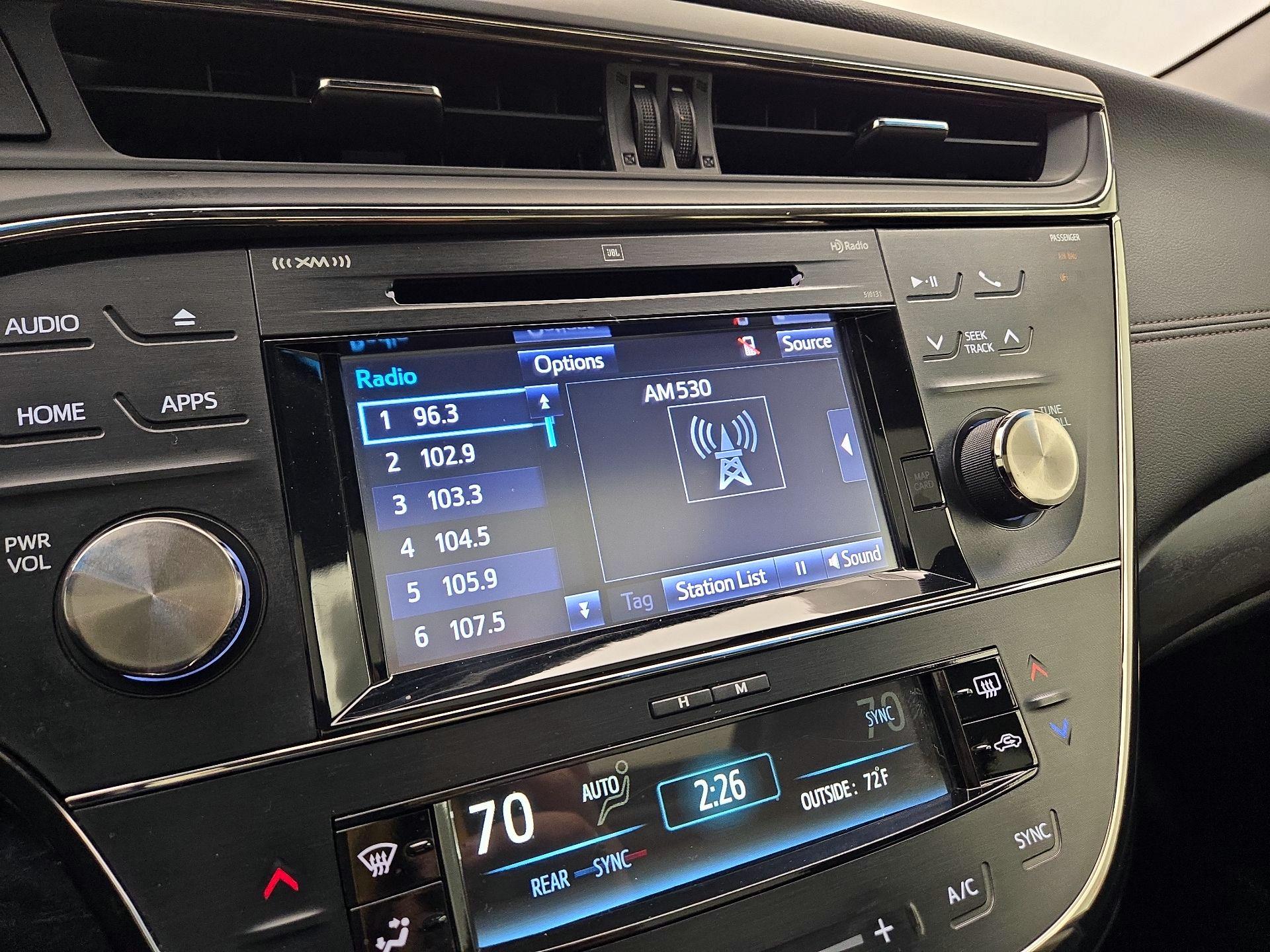 Thumbnail: 2018 Toyota Avalon - 16